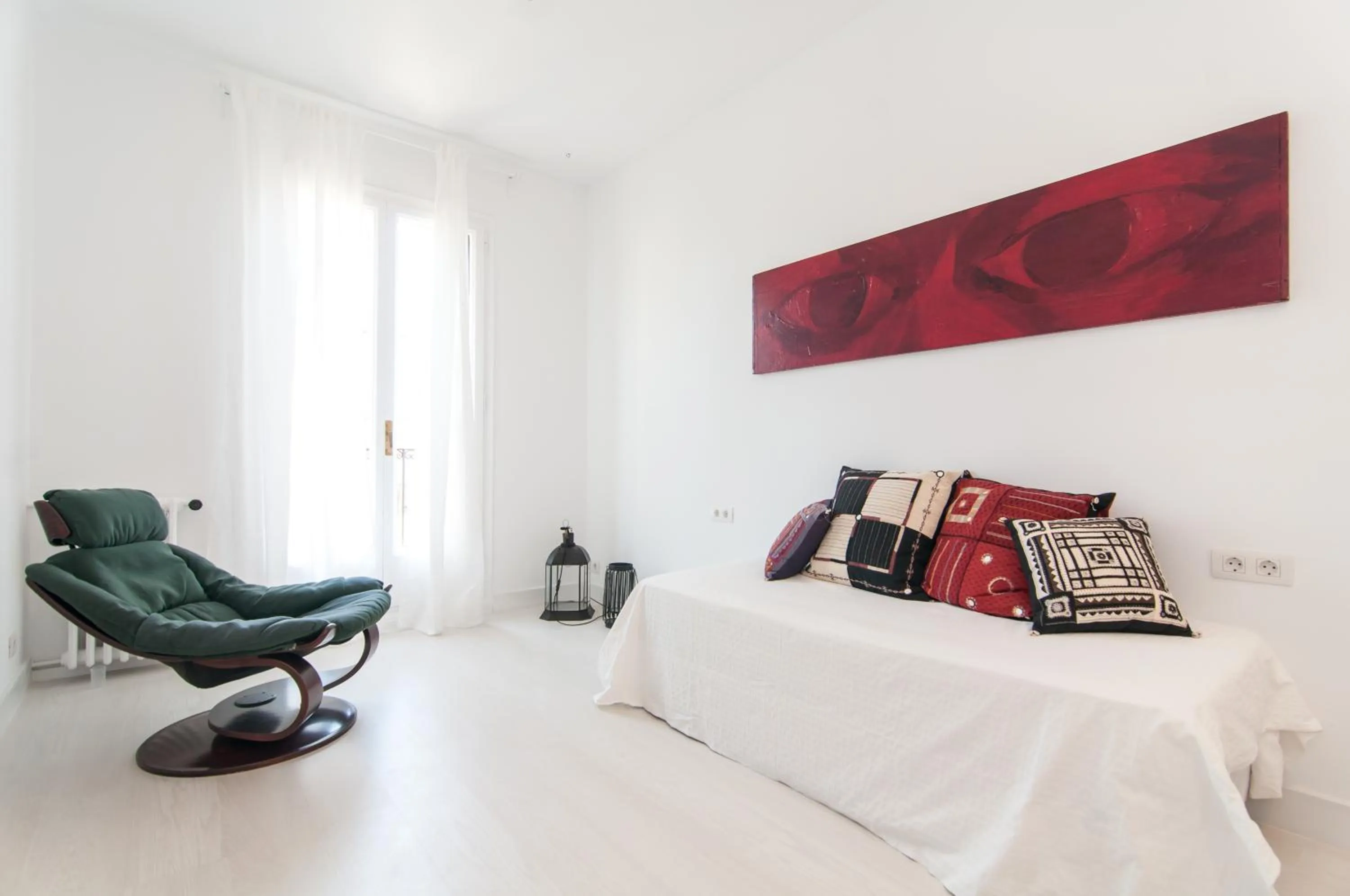 Bedroom, Bed in Weflating Ramblas