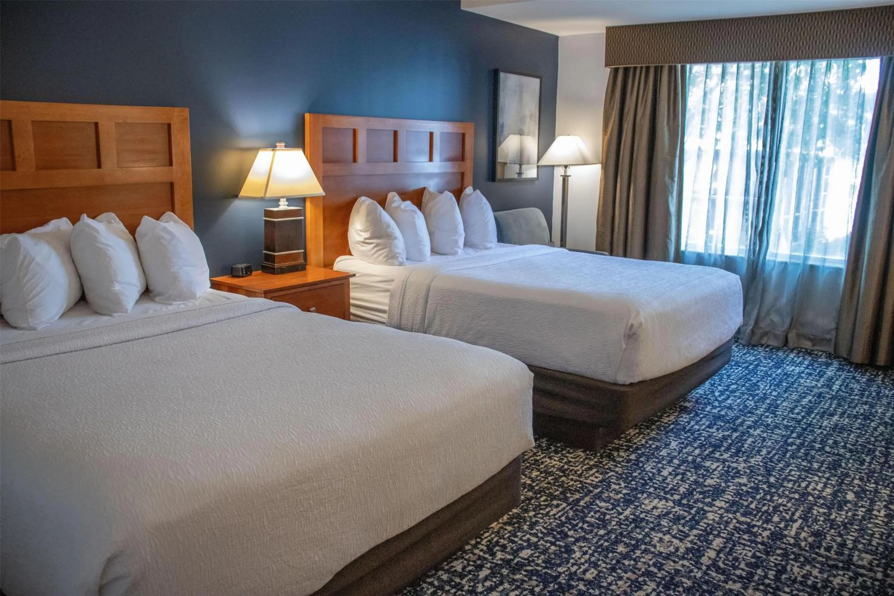 Photo of the whole room, Bed in Wyndham Bloomington - Mall of America