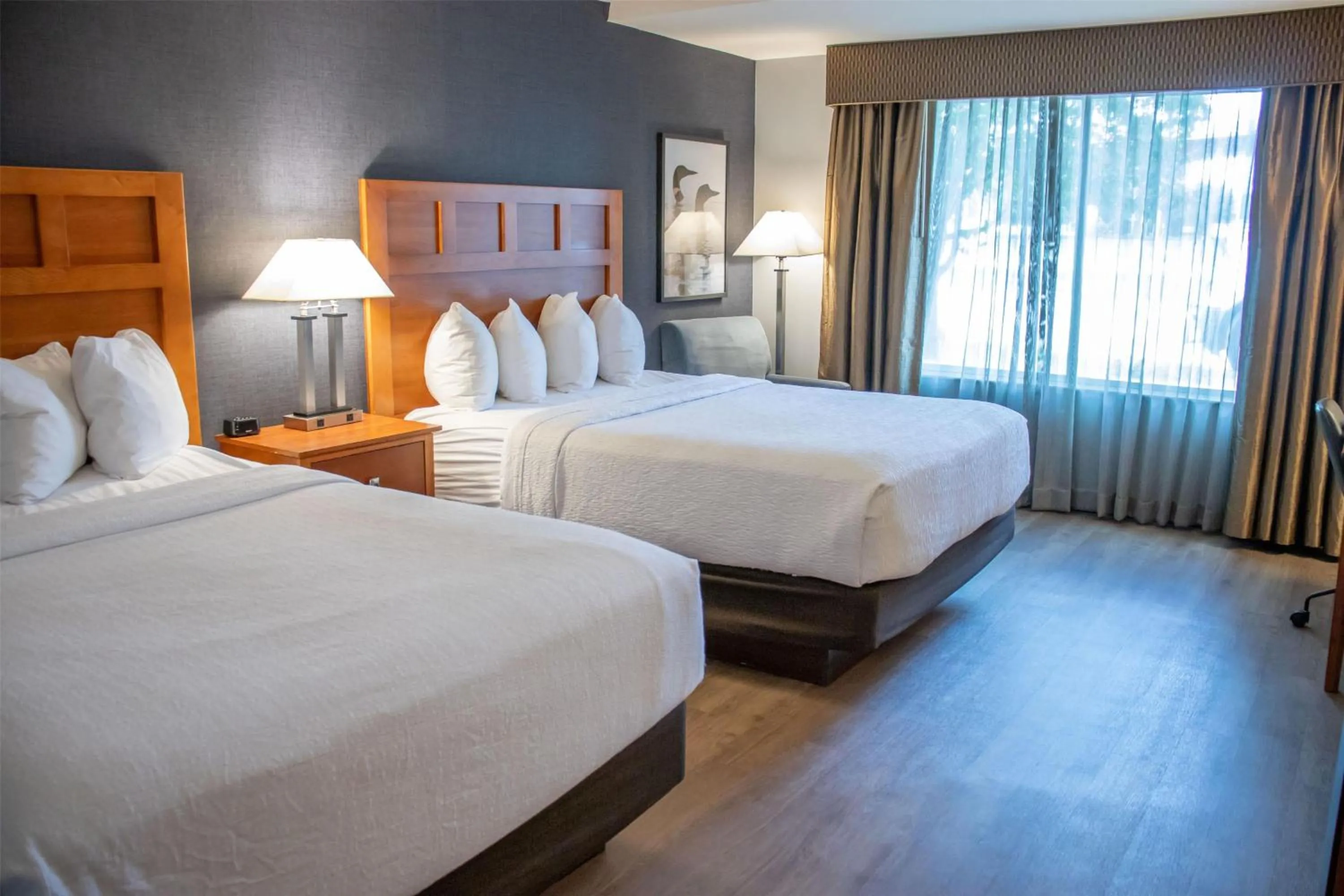 Photo of the whole room, Bed in Wyndham Bloomington - Mall of America