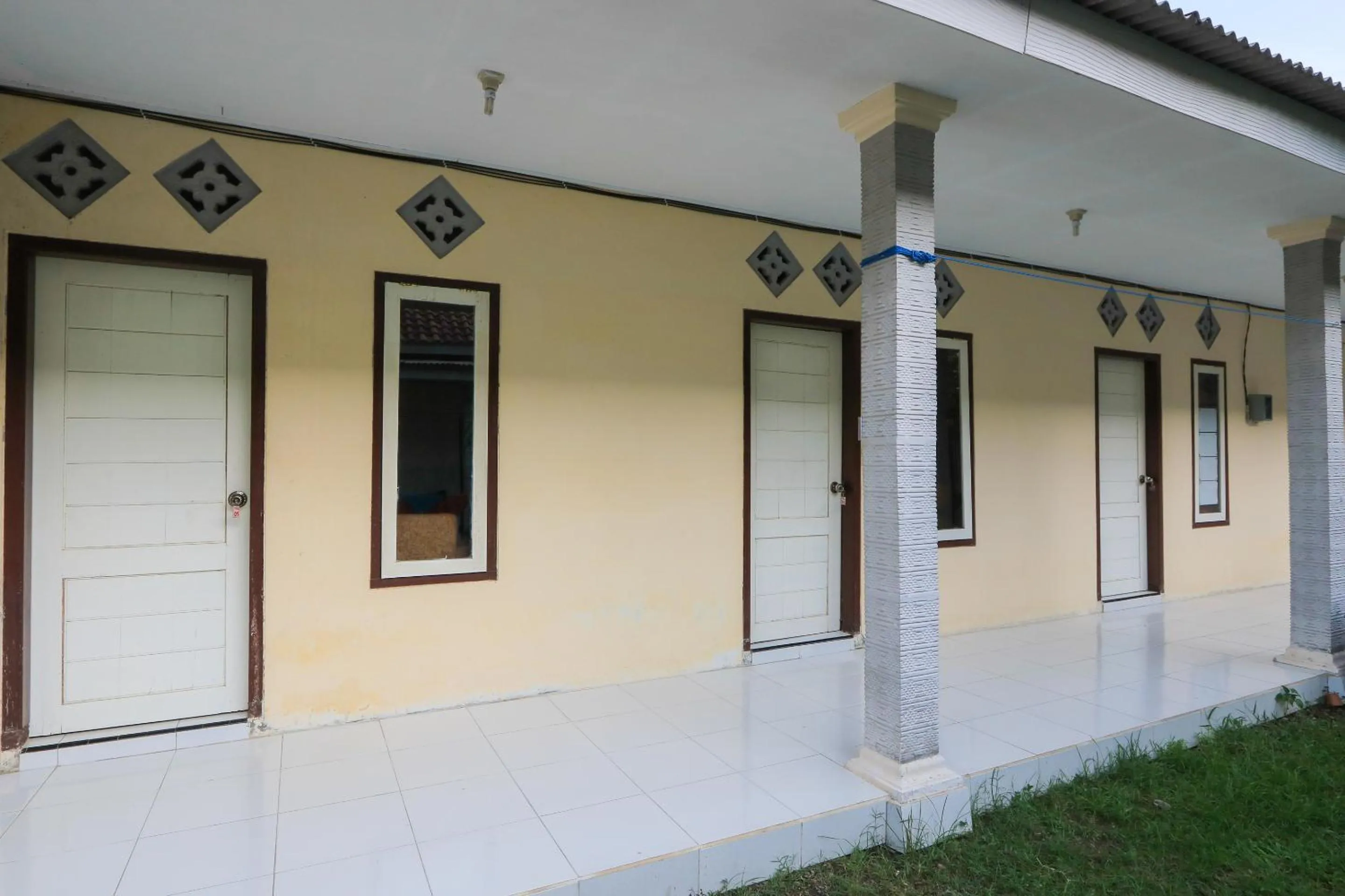 Area and facilities in OYO 2371 Islami Family Residence