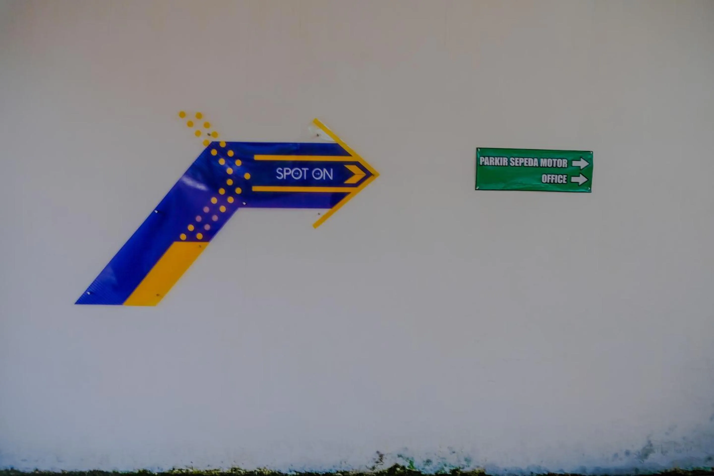 Lobby or reception in OYO 2417 Melati Residence