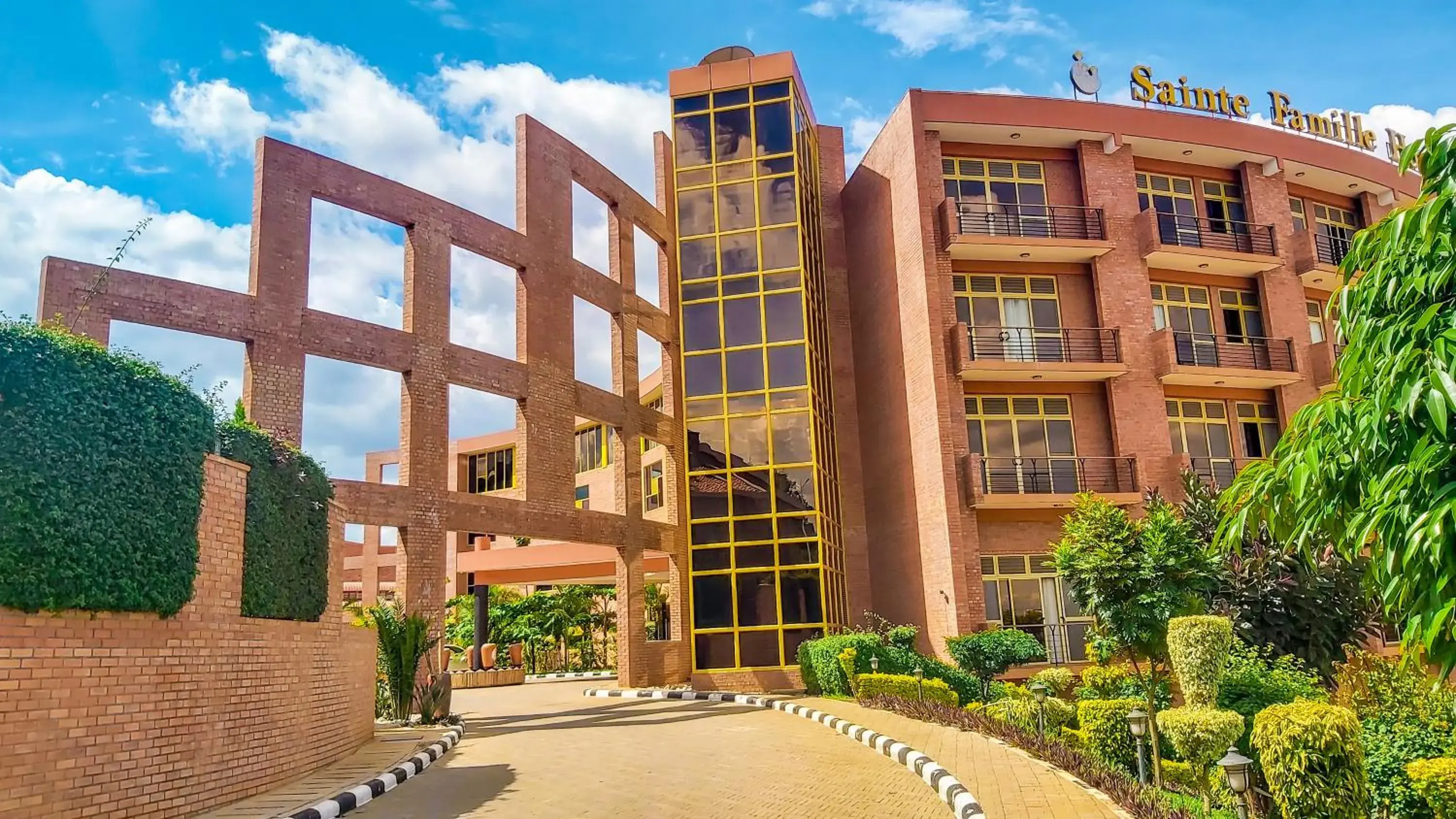Property building in Sainte Famille Hotel Property building in Sainte Famille Hotel