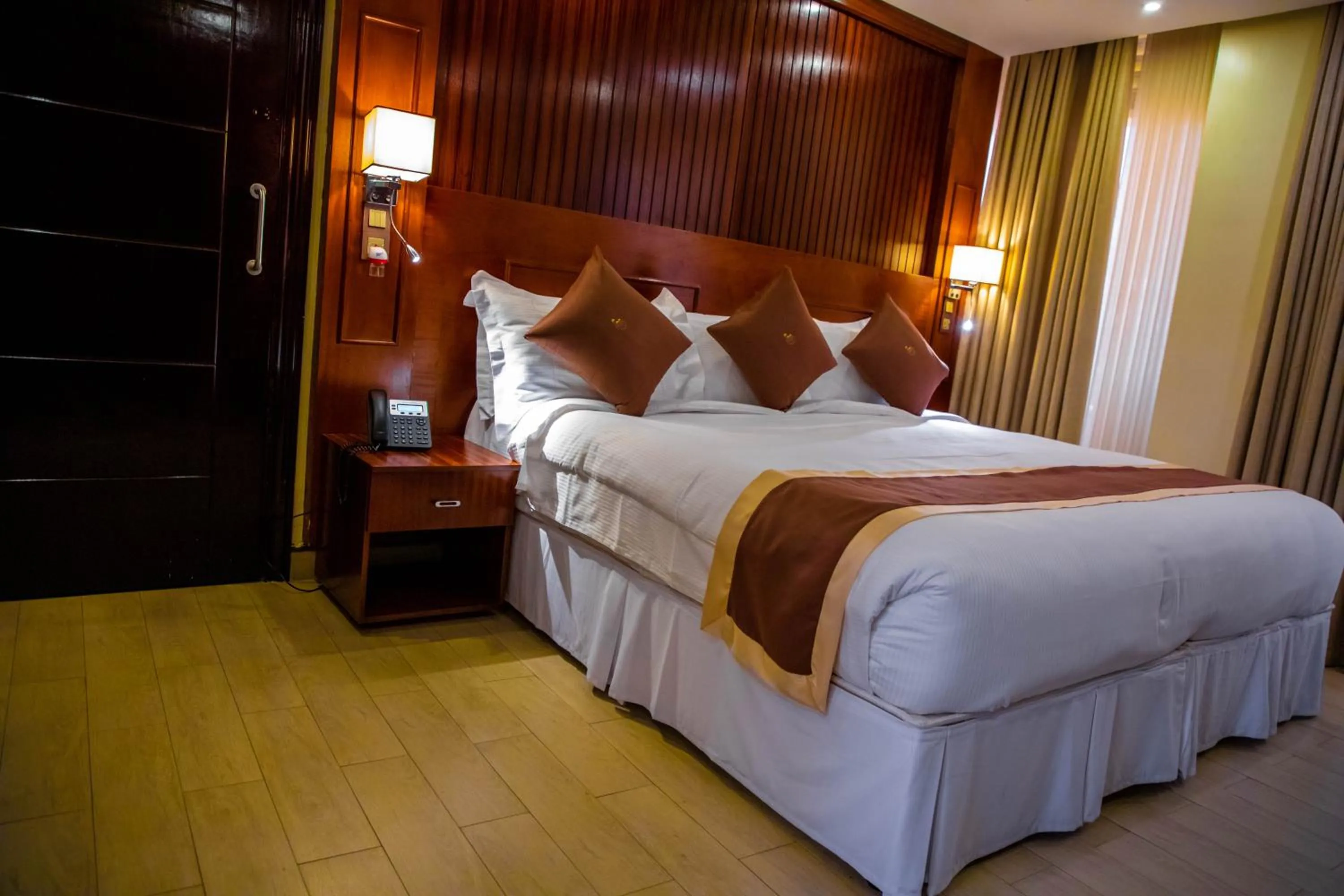 Bed in Sainte Famille Hotel