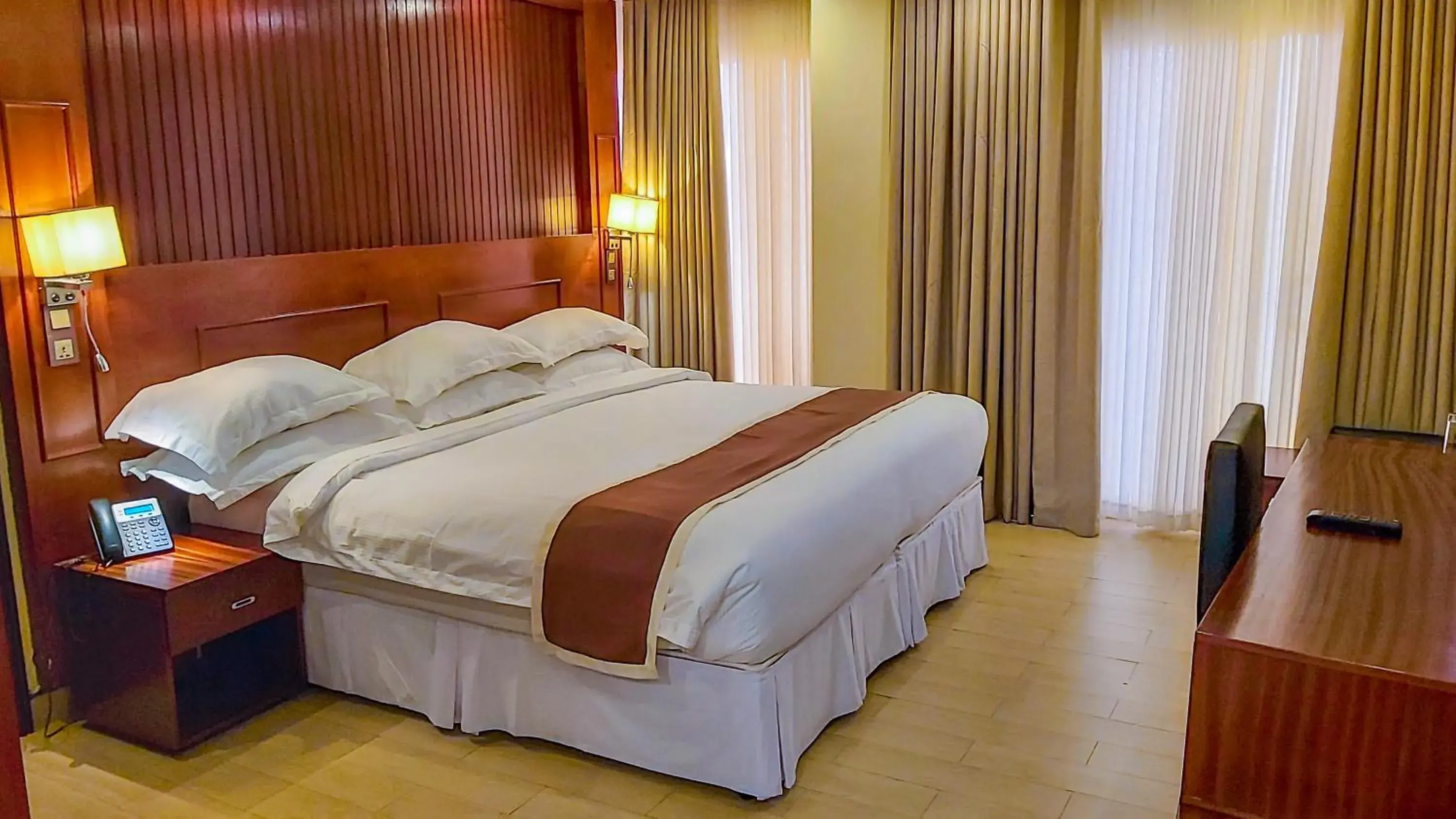 Deluxe Double Room - single occupancy in Sainte Famille Hotel Deluxe Double Room - single occupancy in Sainte Famille Hotel