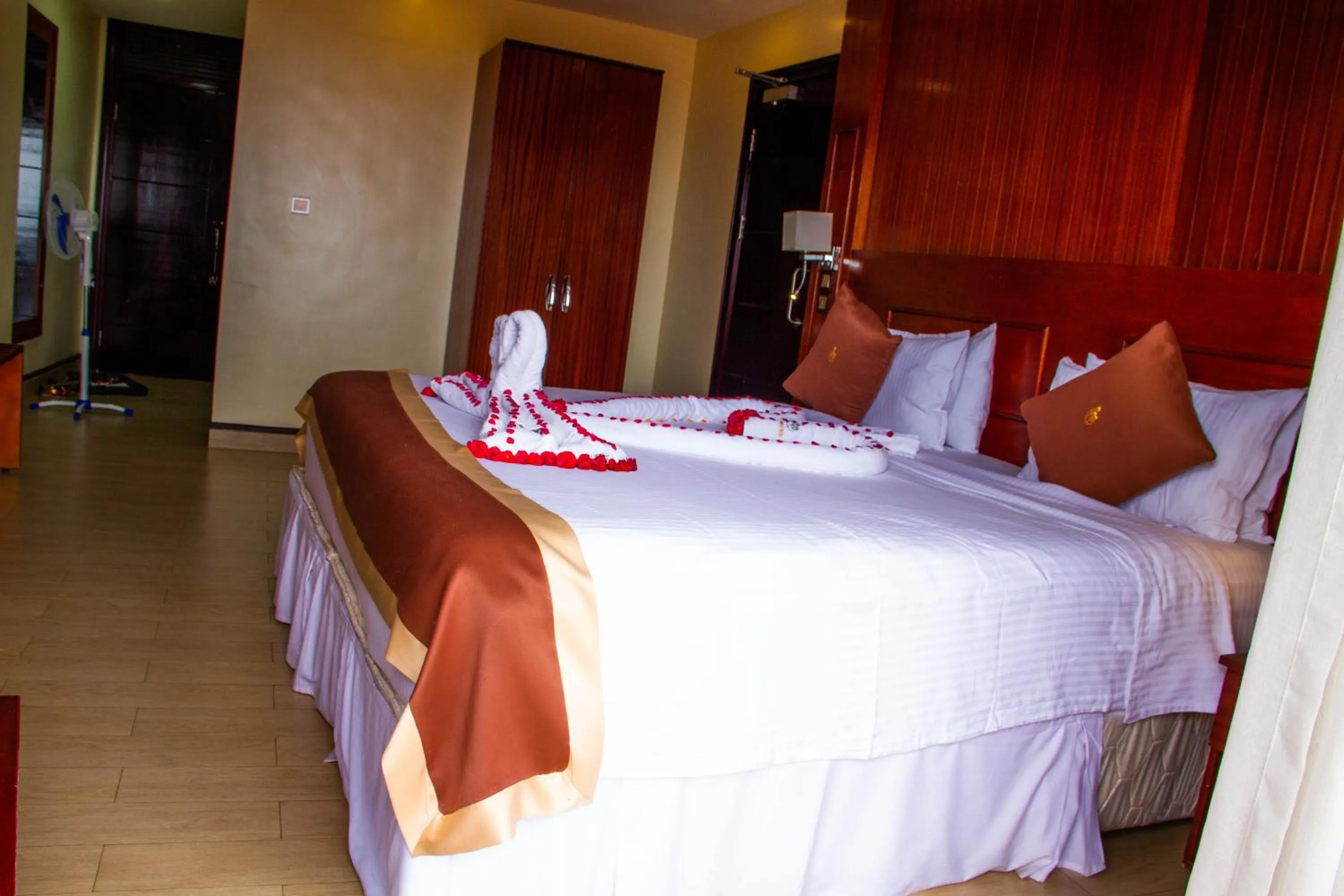 Bed in Sainte Famille Hotel