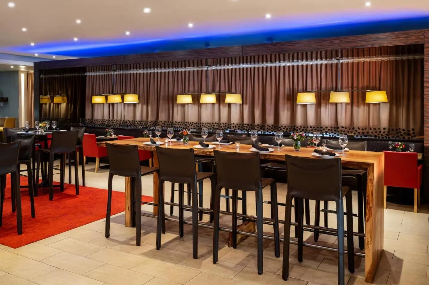 Restaurant/places to eat in Hilton San Francisco Financial District