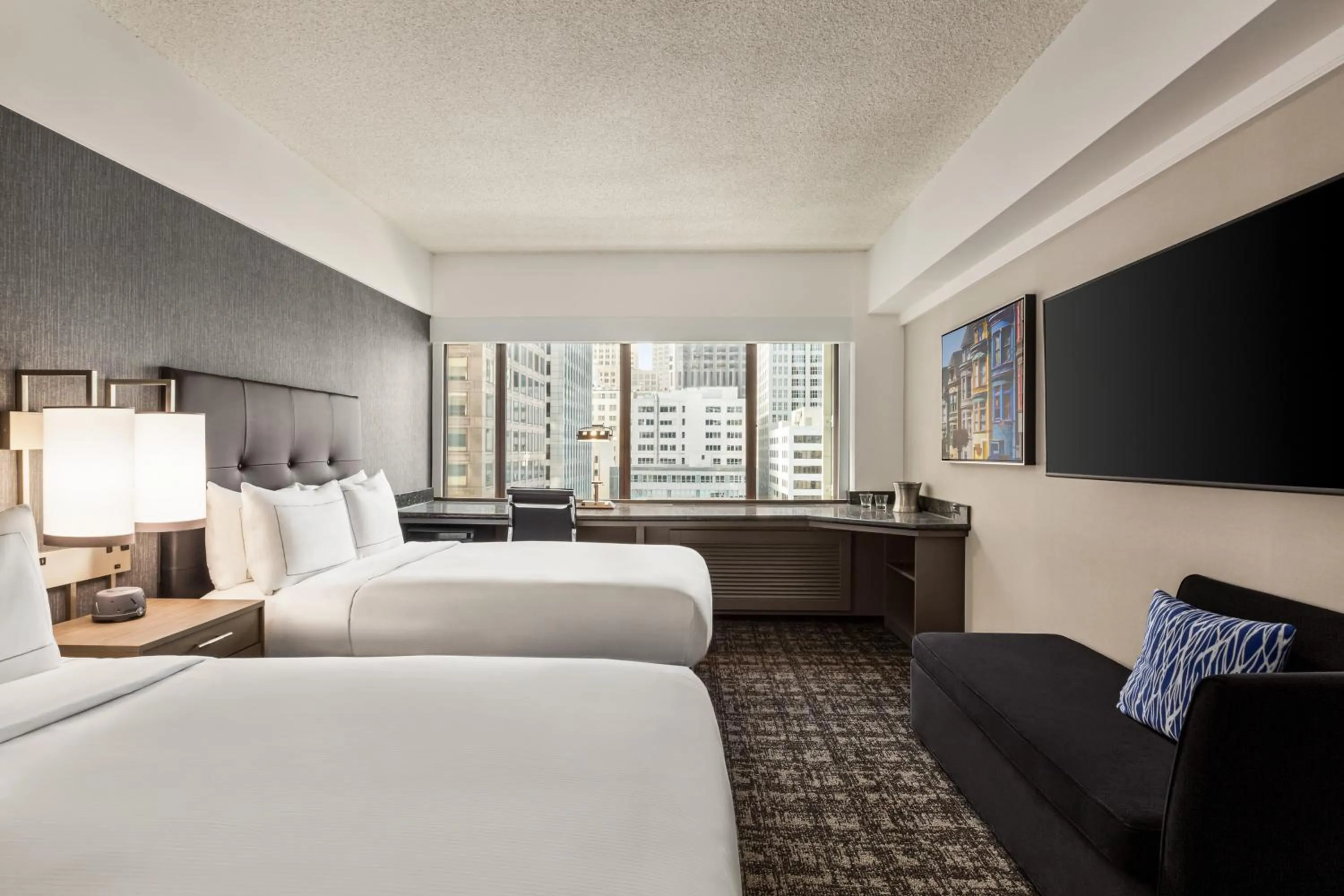 Bedroom, Bed in Hilton San Francisco Financial District