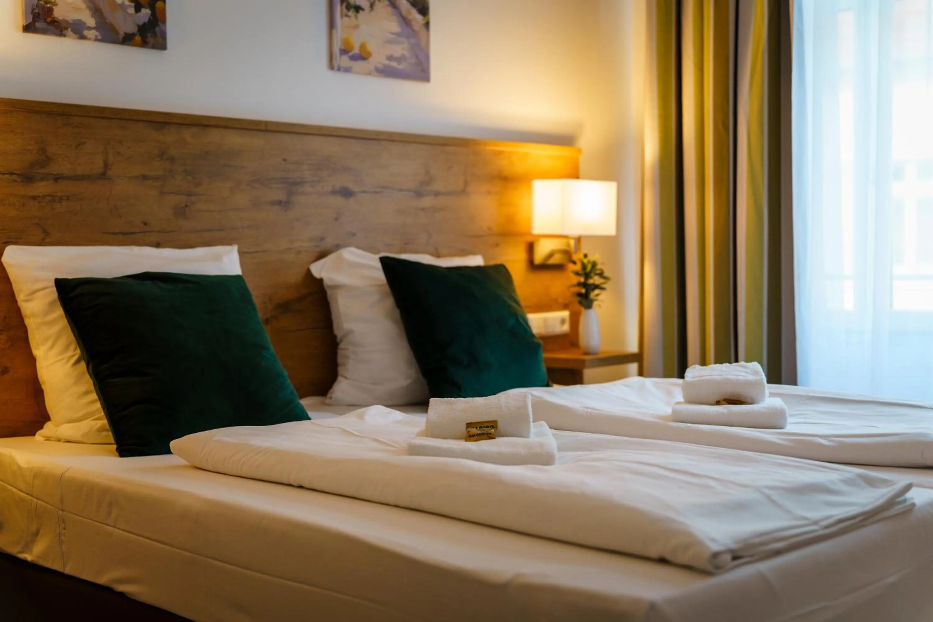 Bed in Hotel Waibstadter Hof