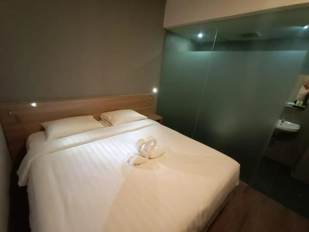 Bed in Hotel Marina Airport Semarang