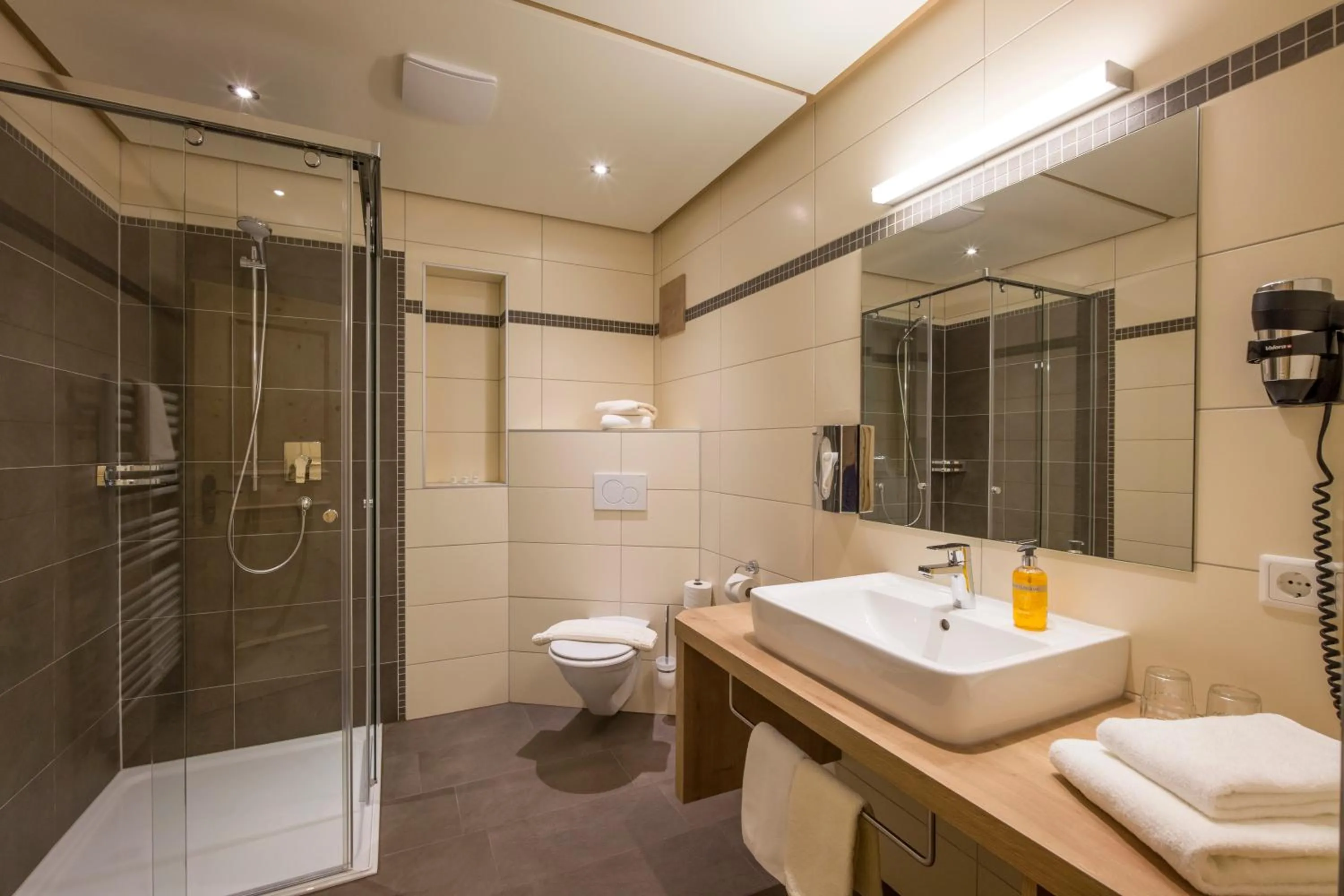 Bathroom in Hotel Garni Klocker