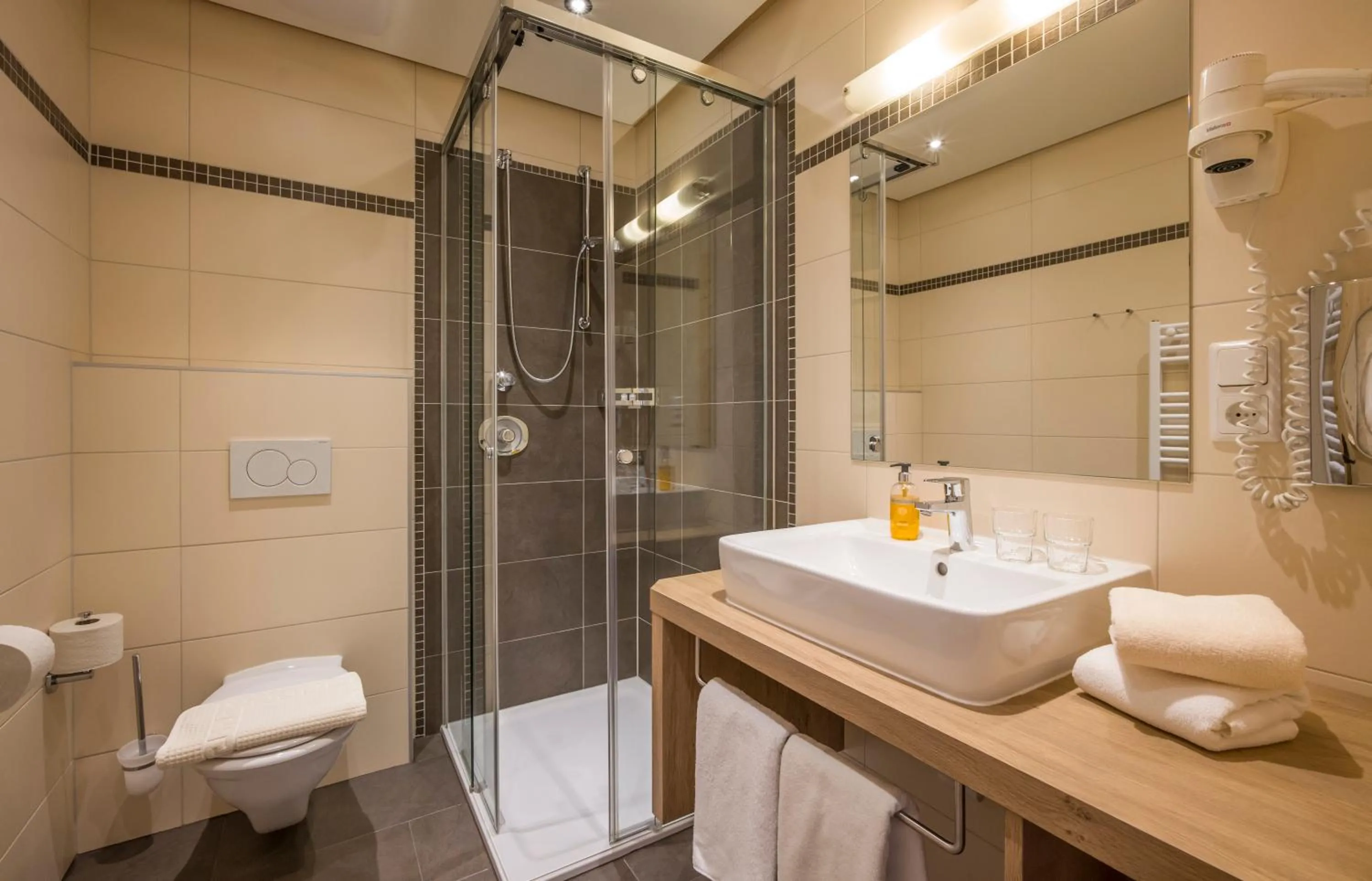 Bathroom in Hotel Garni Klocker