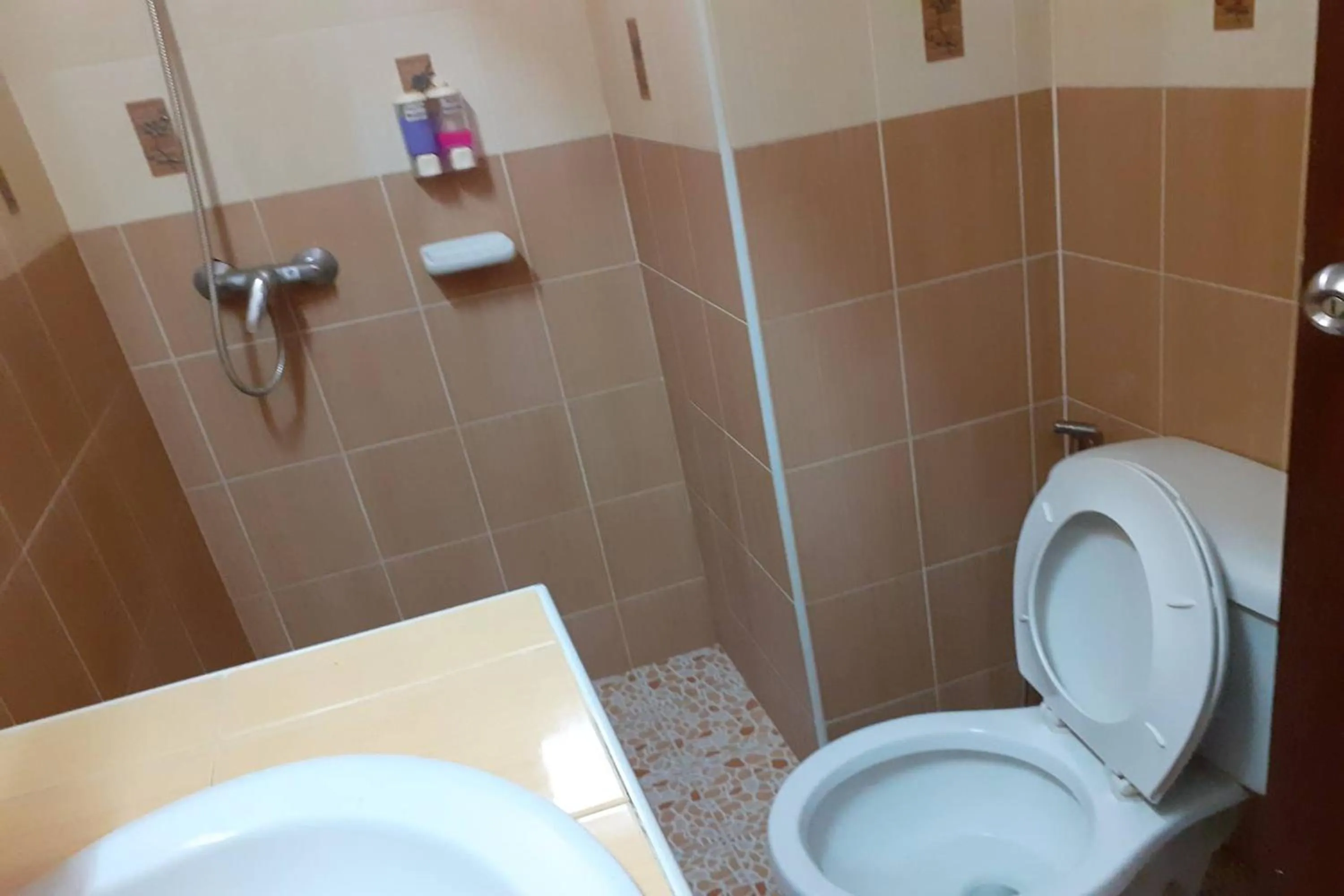 Bathroom in Praew Mansion