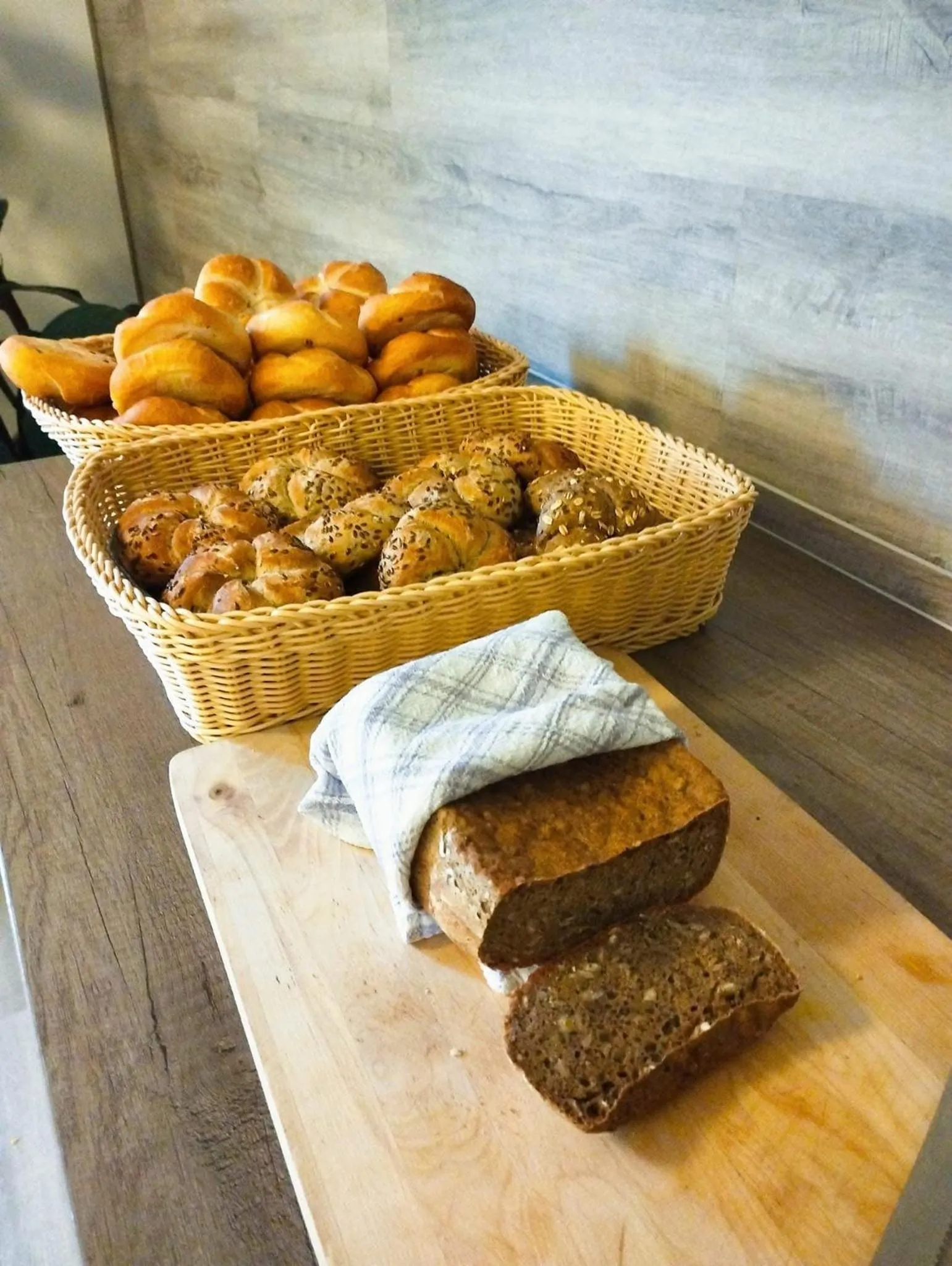 Buffet breakfast in Hotel Barborka