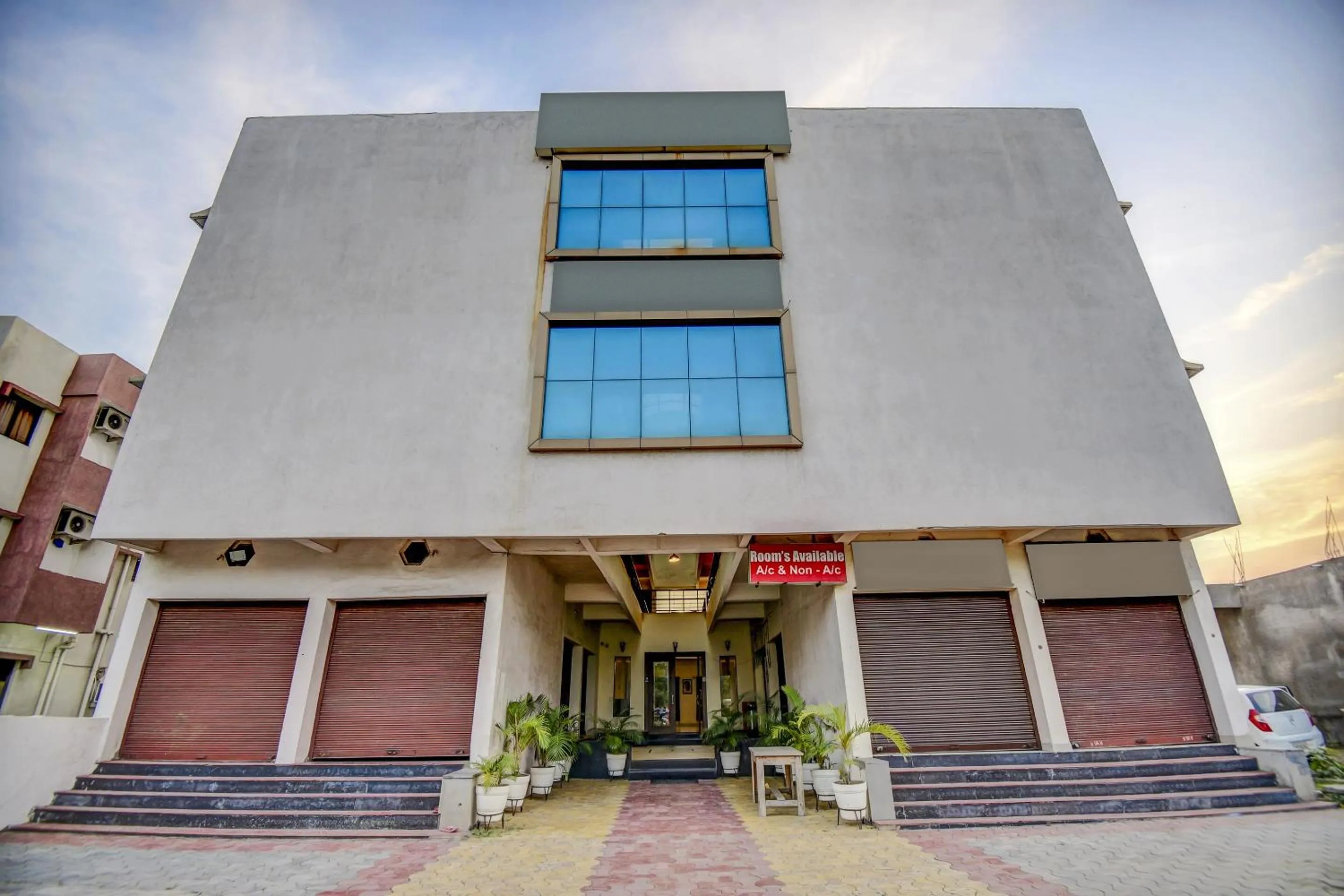 Facade/entrance in Hotel O Plus Corporate One