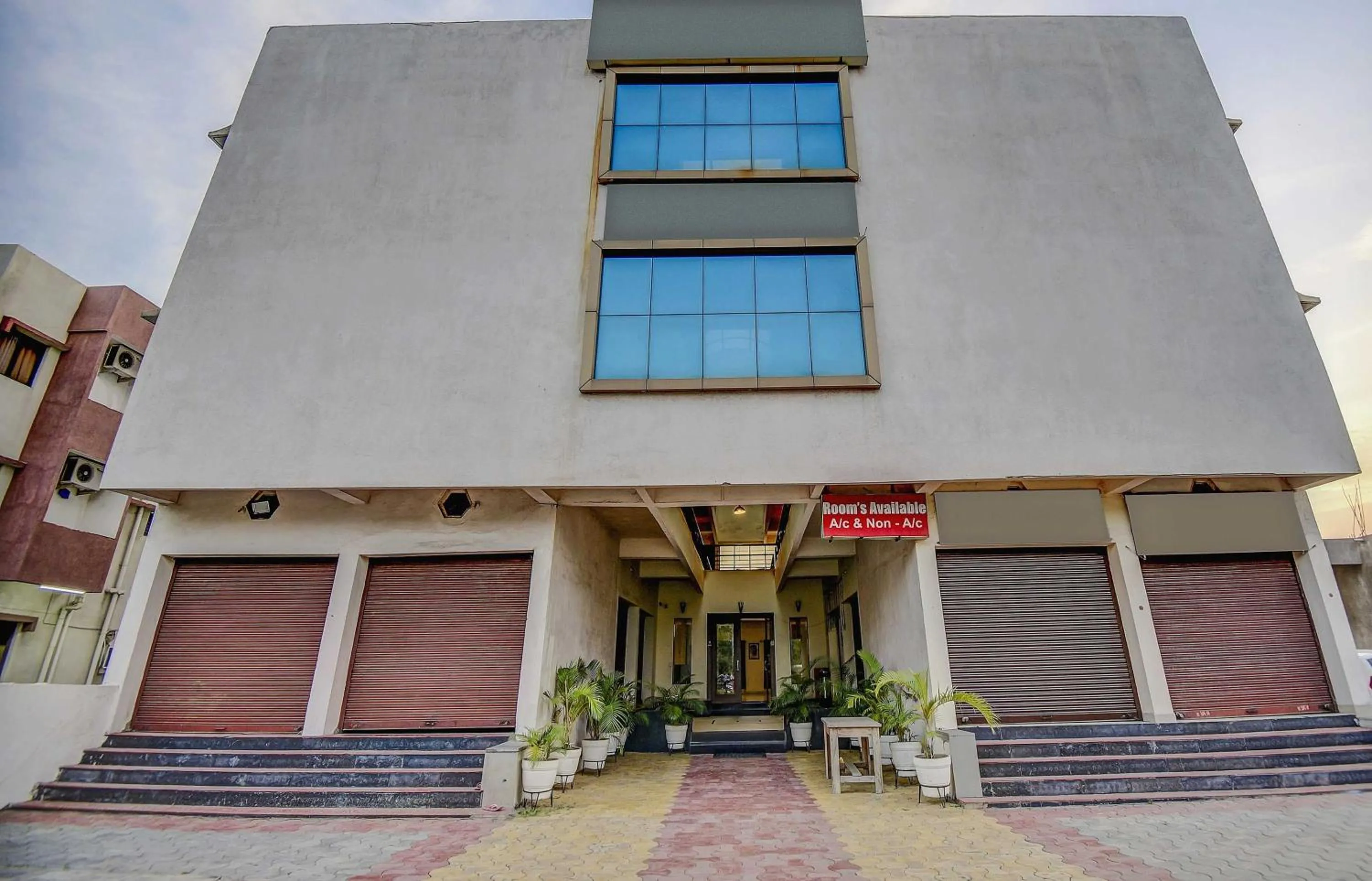 Facade/entrance in Hotel O Plus Corporate One