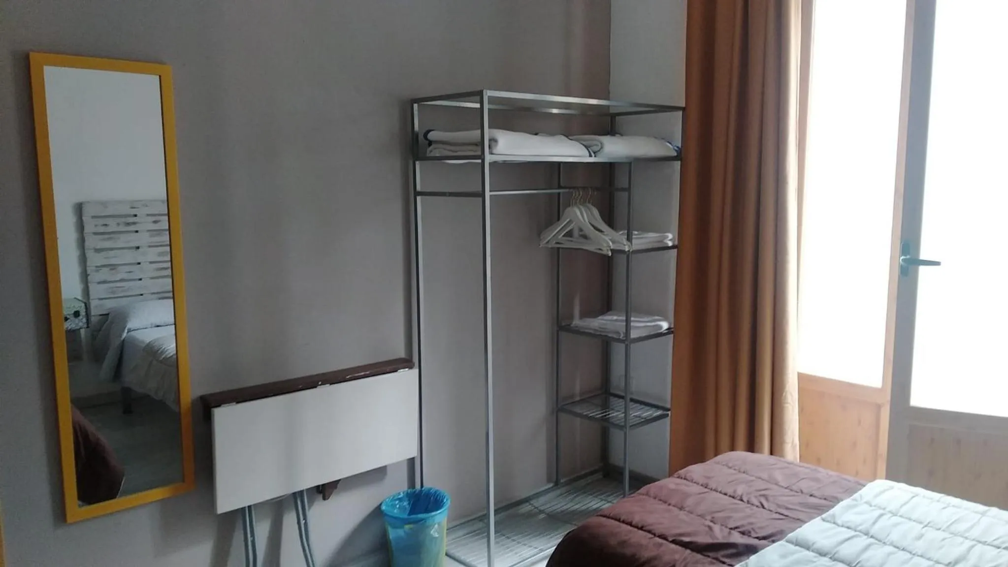 Photo of the whole room in Granada Old Town Hostel