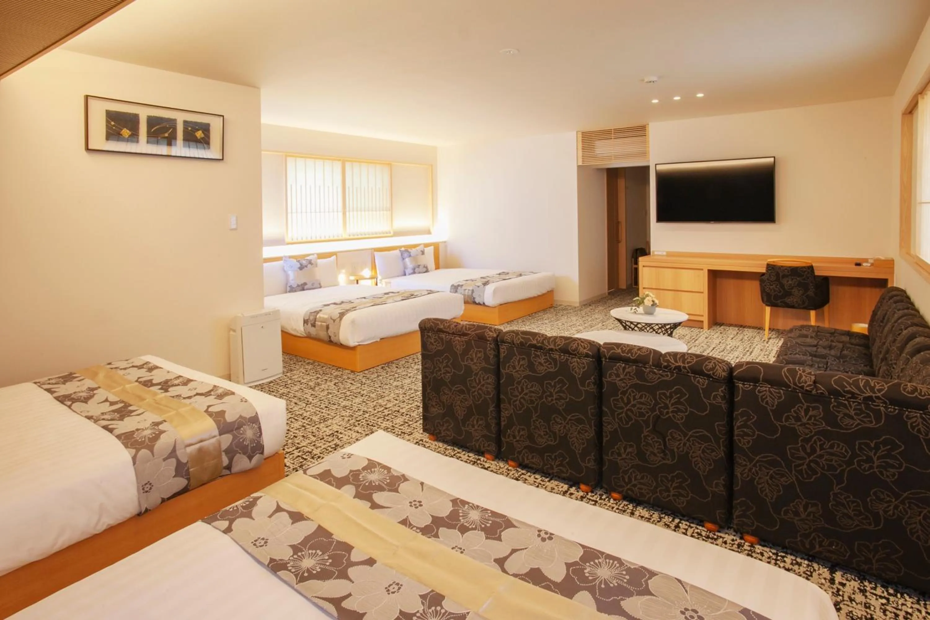 Bed in GRAND BASE Osu