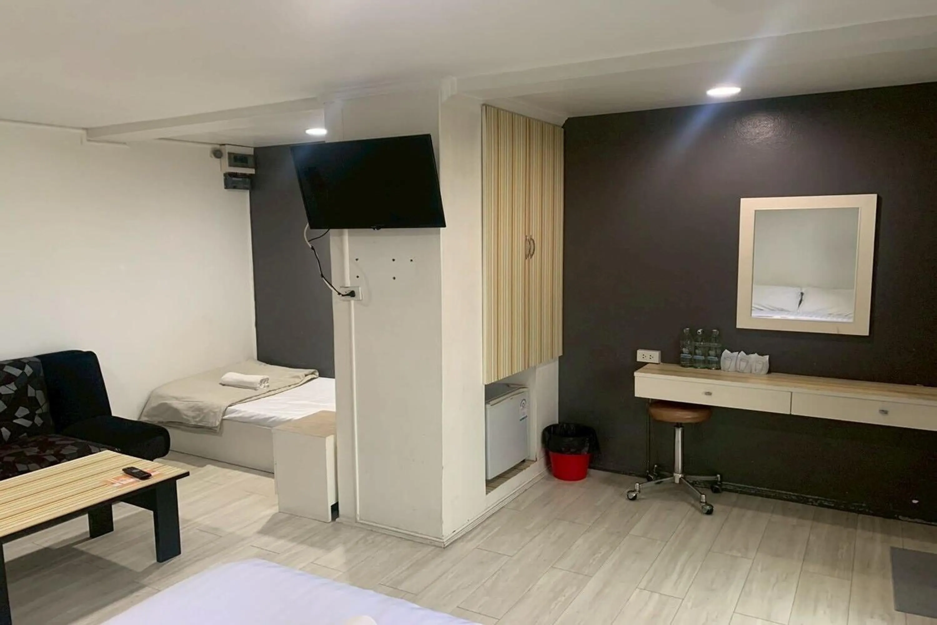 Bedroom, Bed in Sakun Place