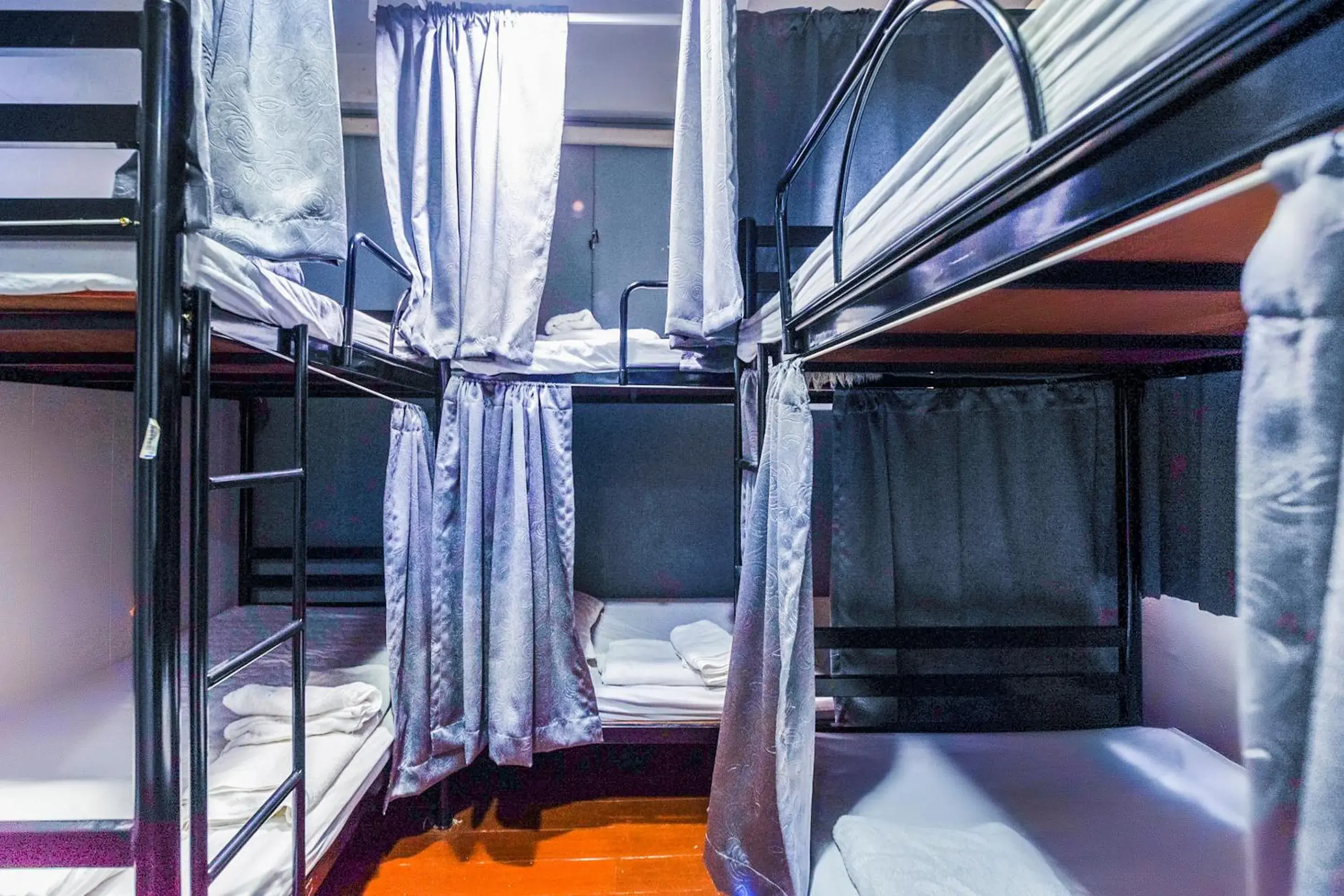 Bed in 6-Bed Dormitory Room in Ali Hostel Bed in 6-Bed Dormitory Room in Ali Hostel