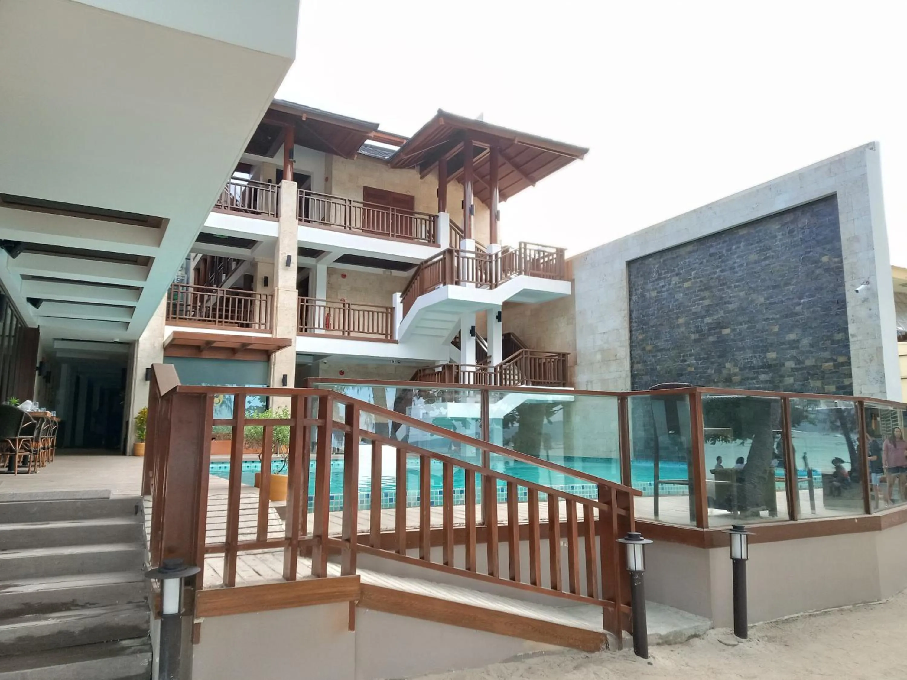 Property building in Mandarin White Sand Boracay