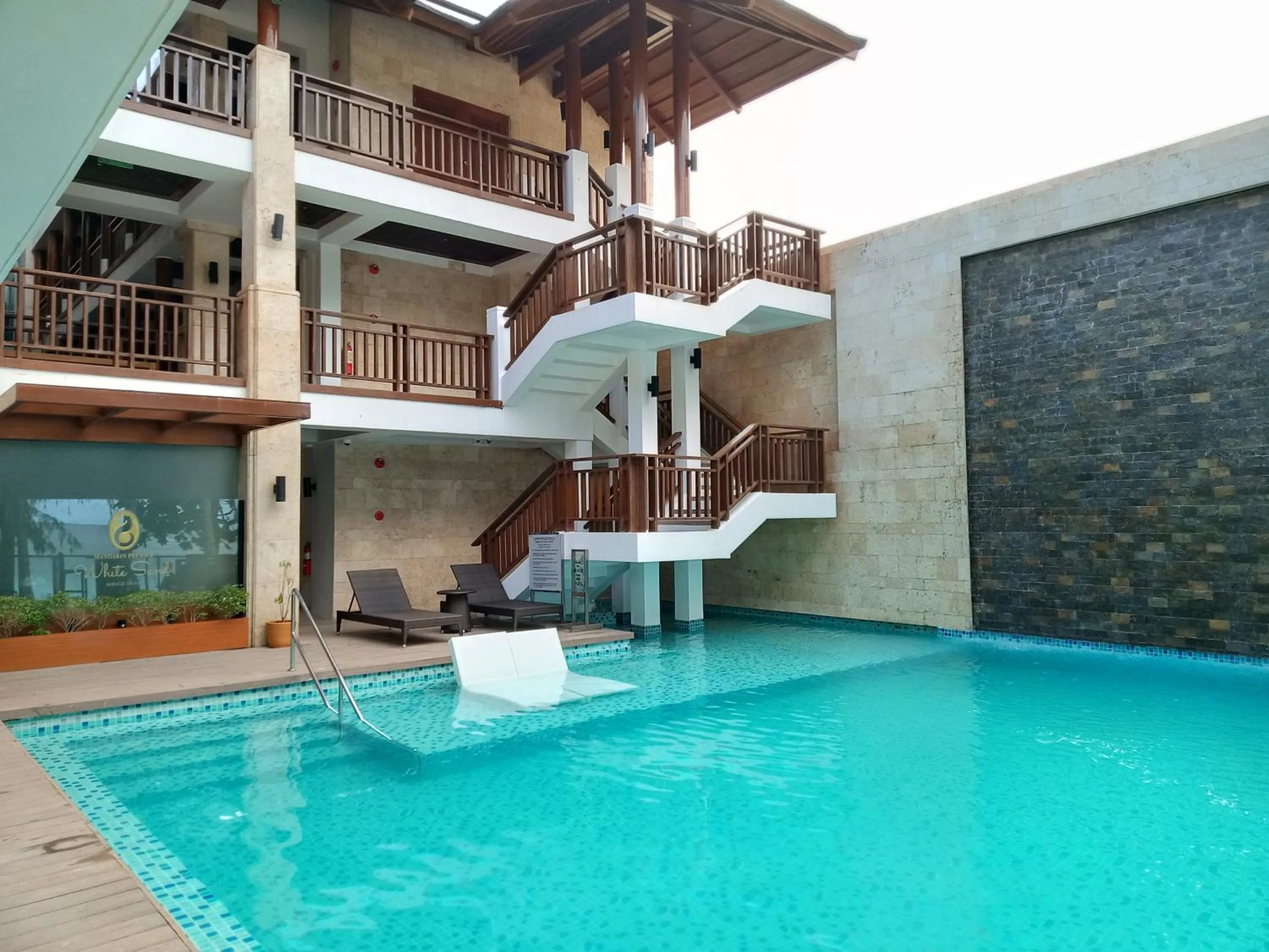 Property building in Mandarin White Sand Boracay