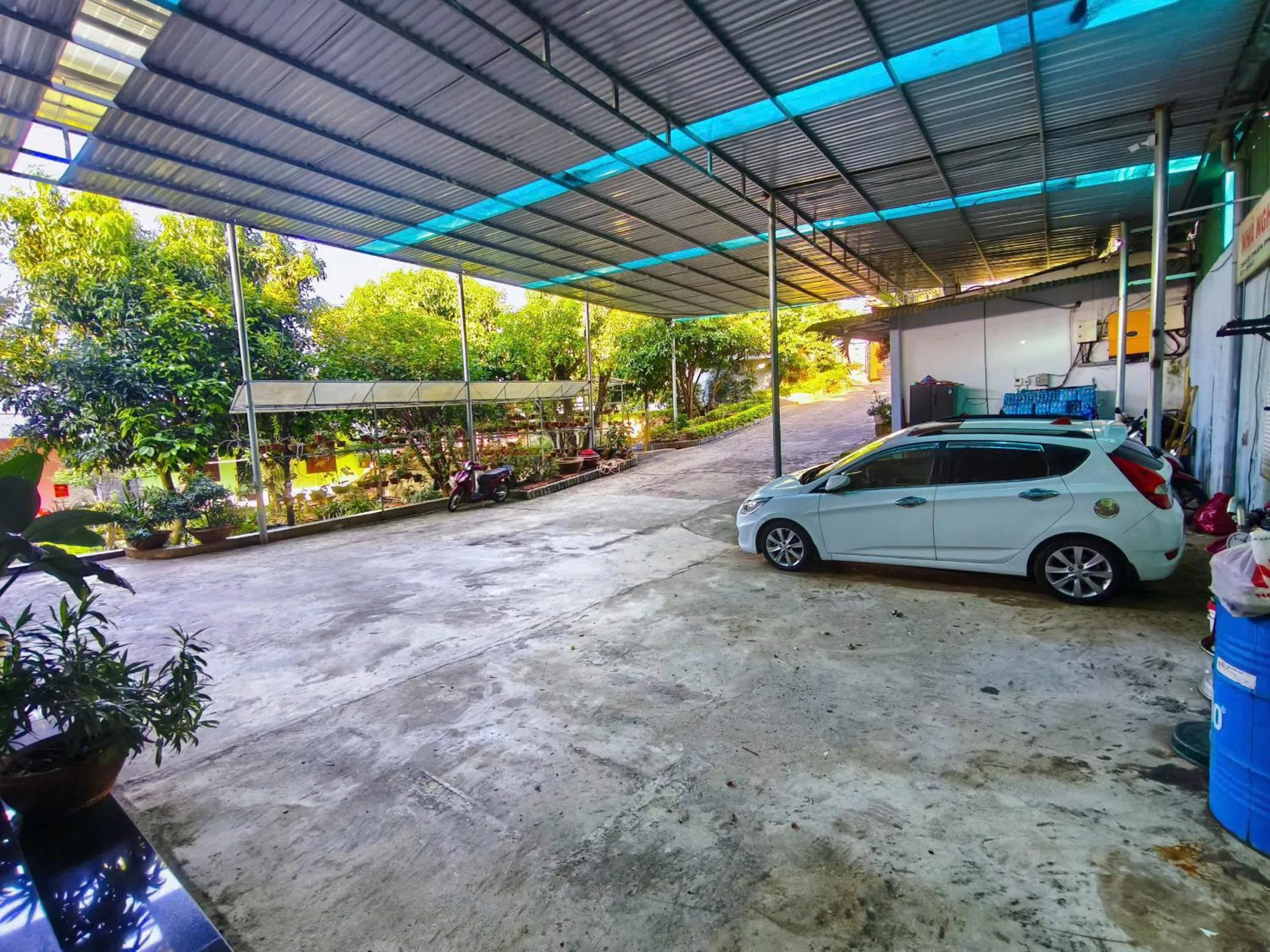 Parking in Nhà Nghỉ THẢO NGUYÊN XANH