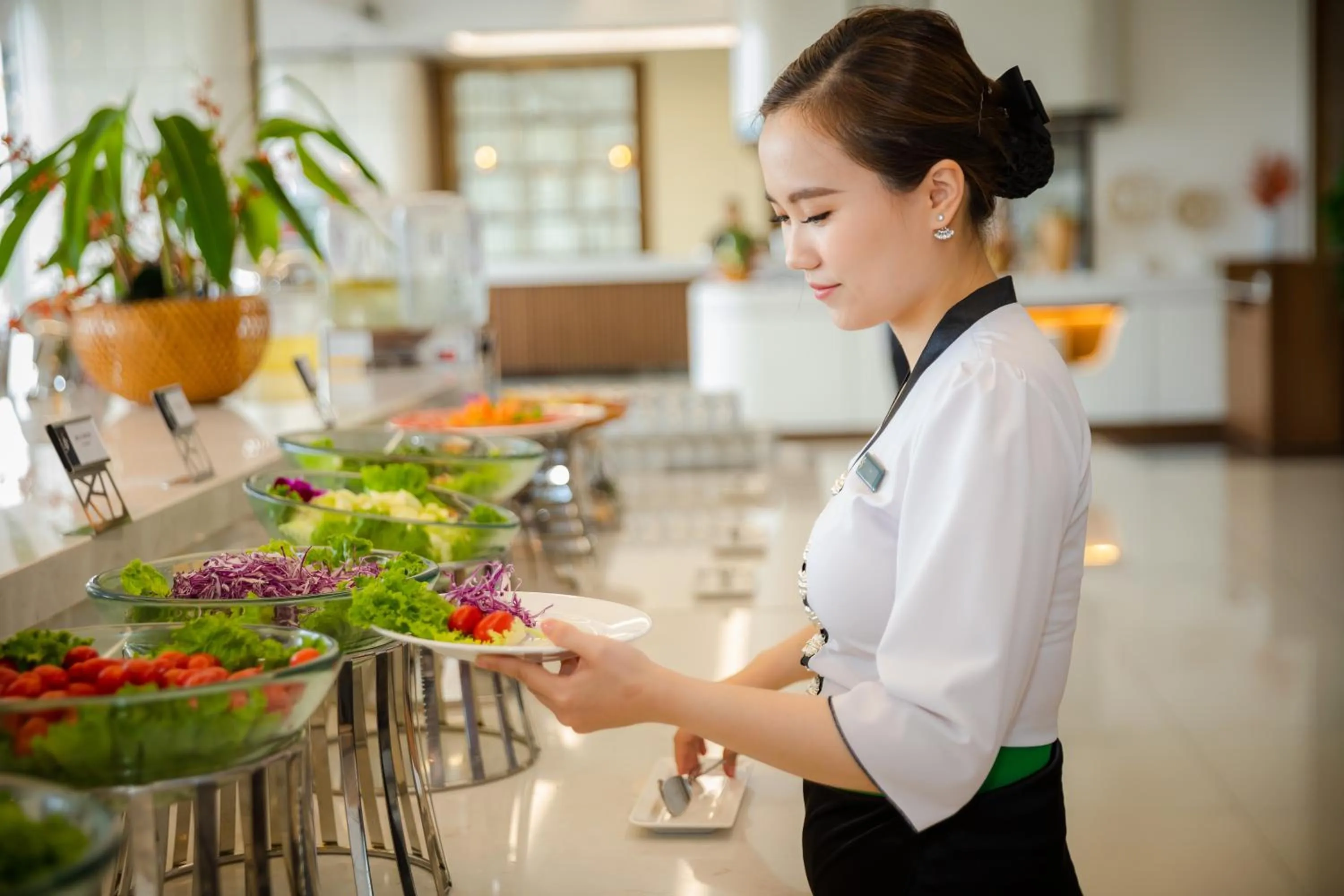 Restaurant/places to eat in Muong Thanh Grand Bai Chay