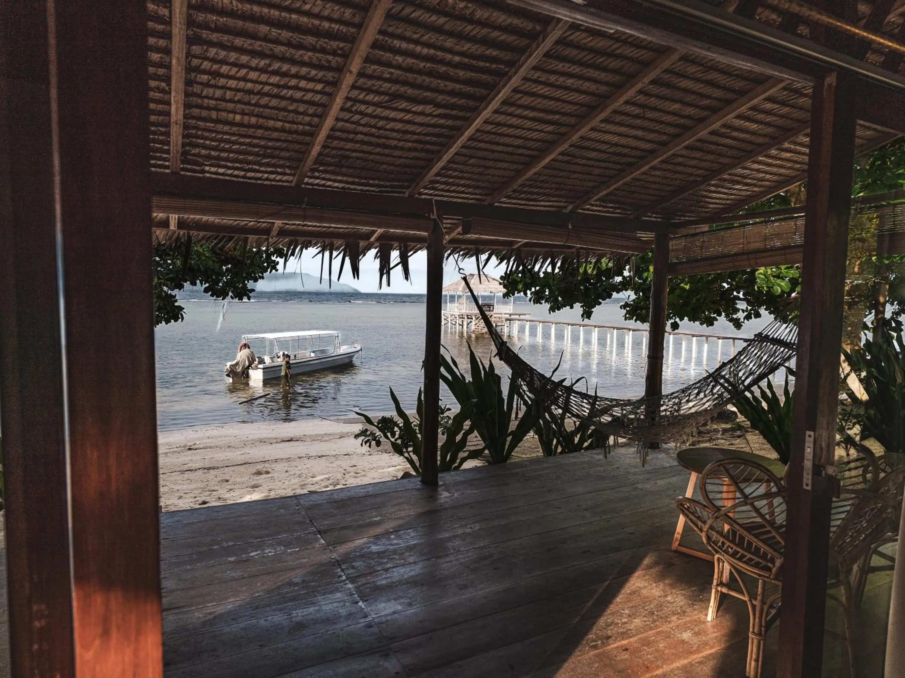 Reconnect - Private Island Resort & Dive Center Togean - Buka Buka Island