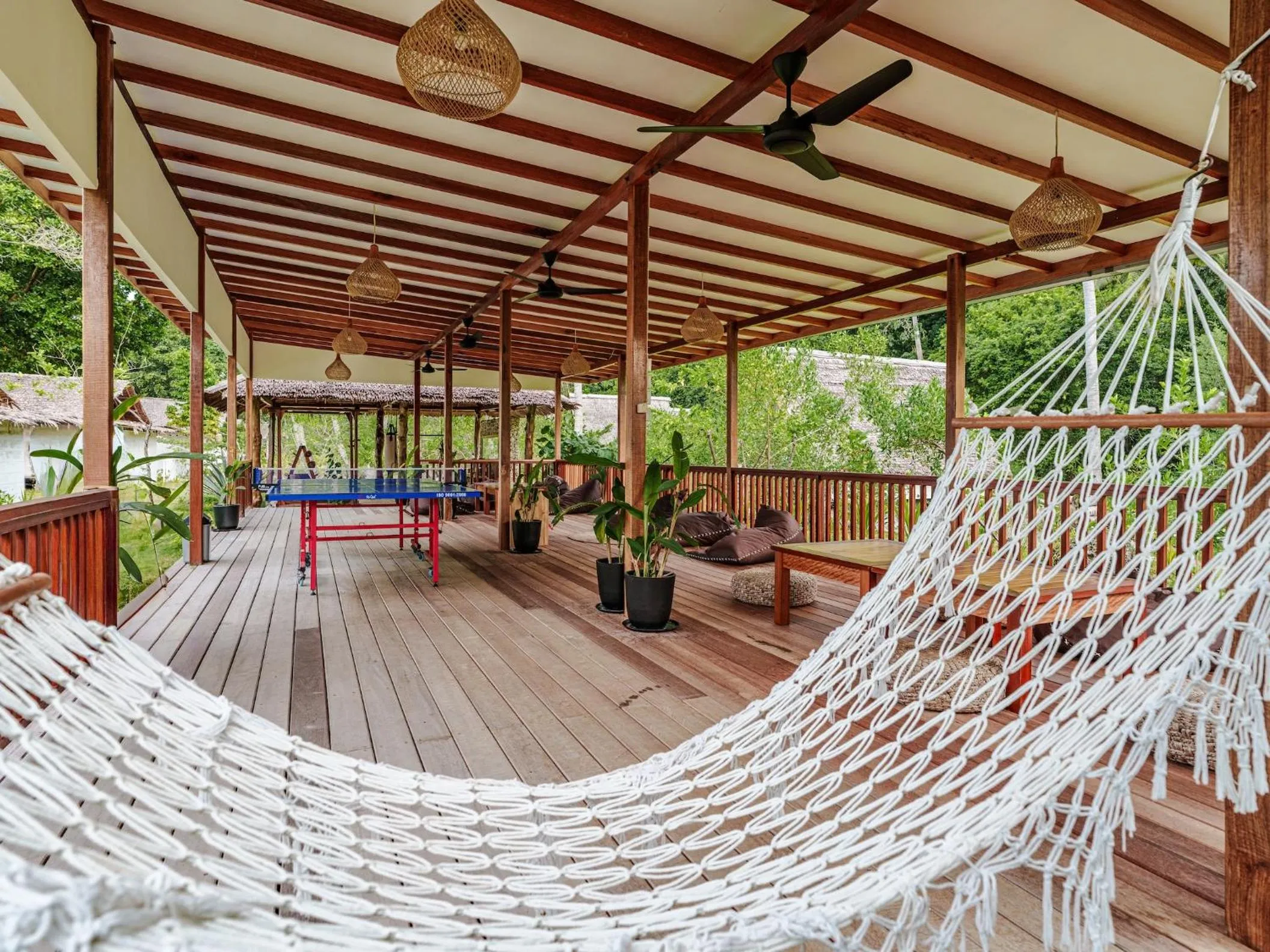 Reconnect - Private Island Resort & Dive Center Togean - Buka Buka Island