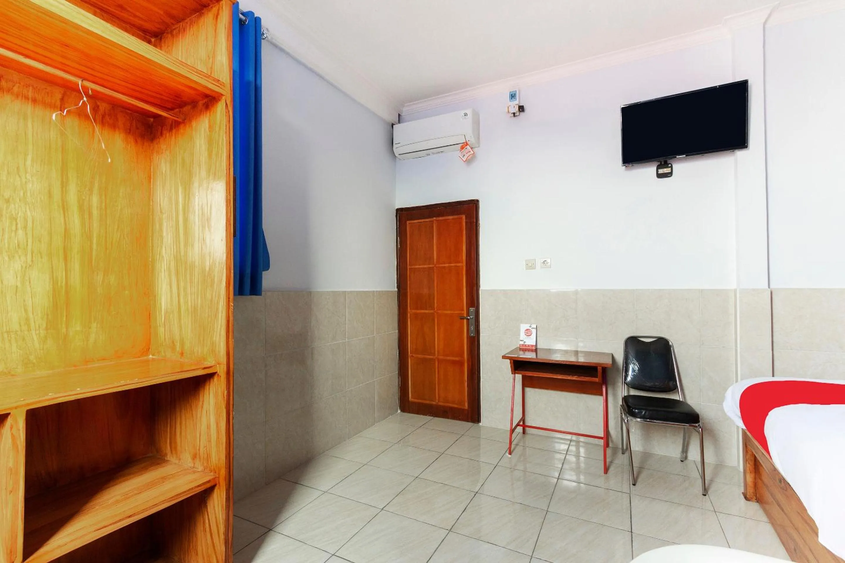 Bedroom, Bed in OYO Life 3720 Homestay Gayatri Janti