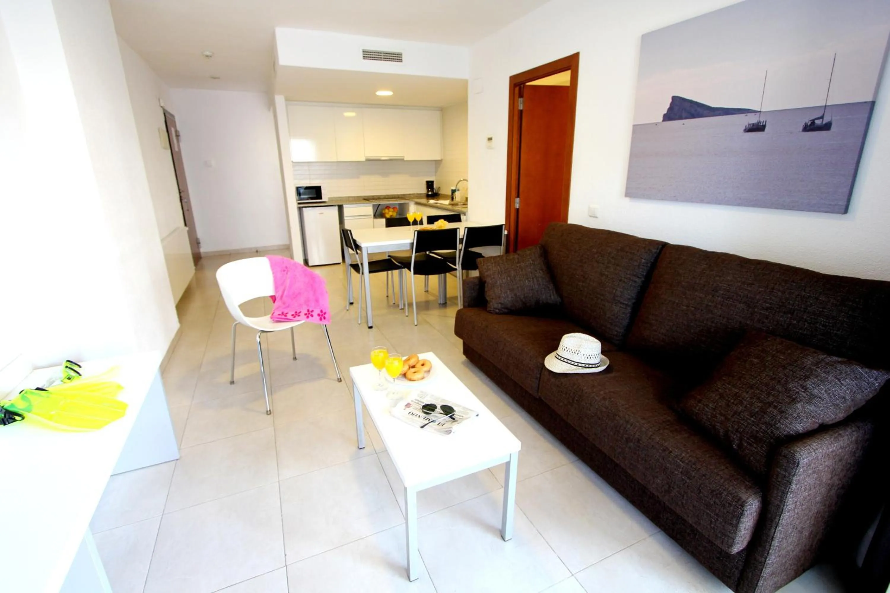 Living room in Pierre & Vacances Benidorm Levante - Adults Recommended