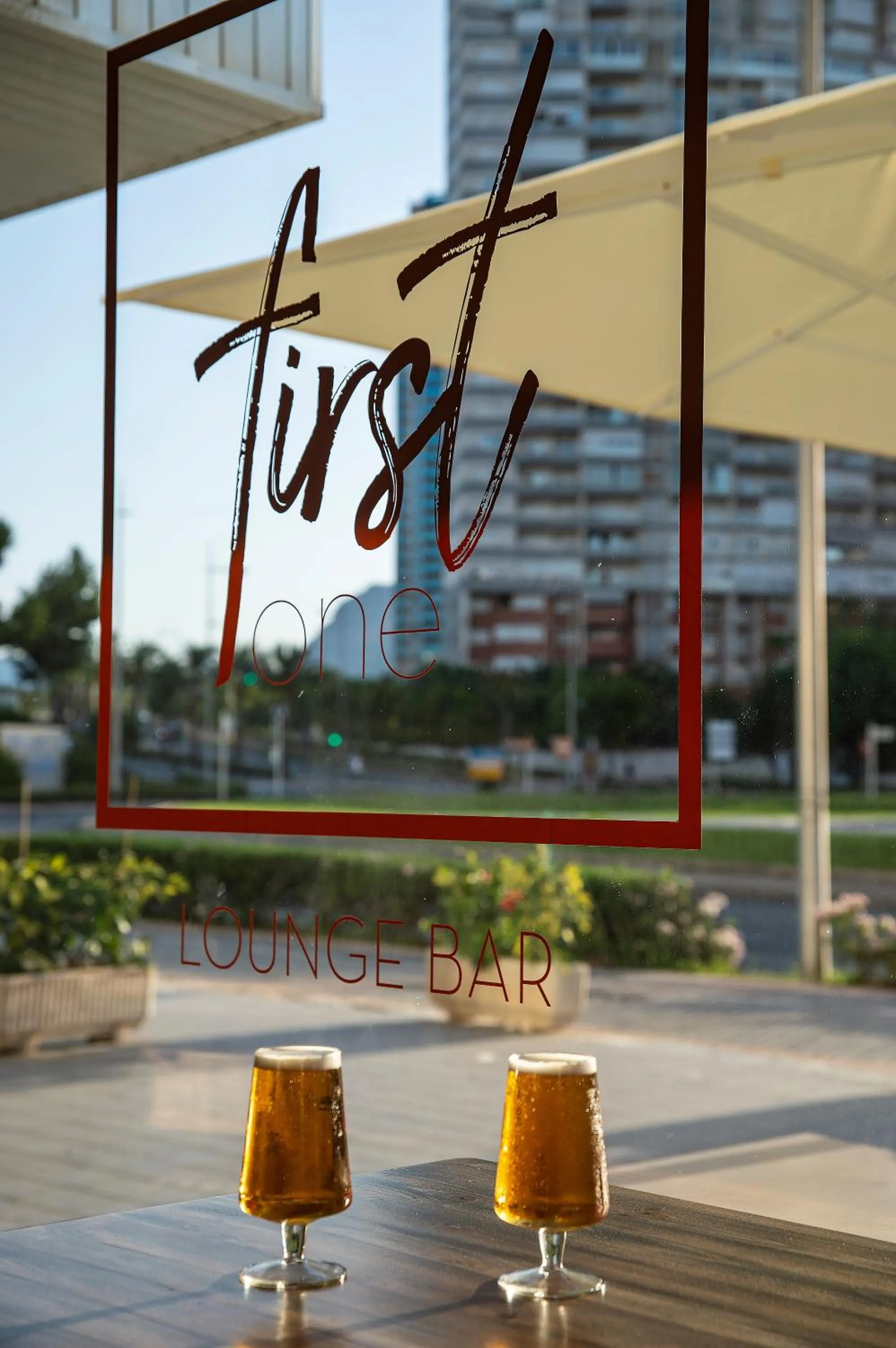 Lounge or bar in Pierre & Vacances Benidorm Levante - Adults Recommended