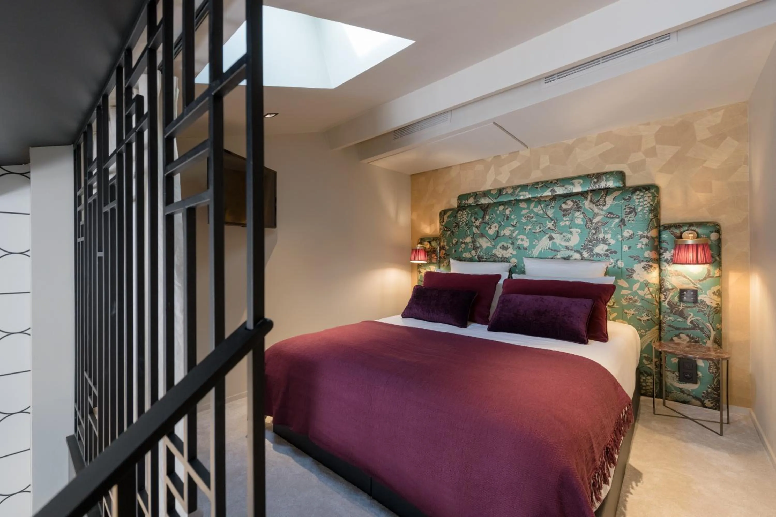 Bed in MiHotel Tour Rose