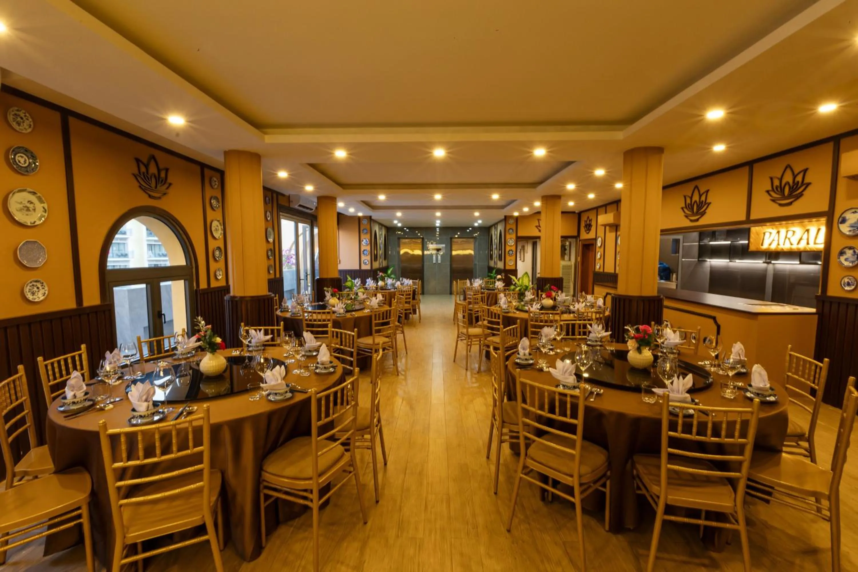 Restaurant/places to eat in Paralia Khem Beach Phu Quoc Hotel