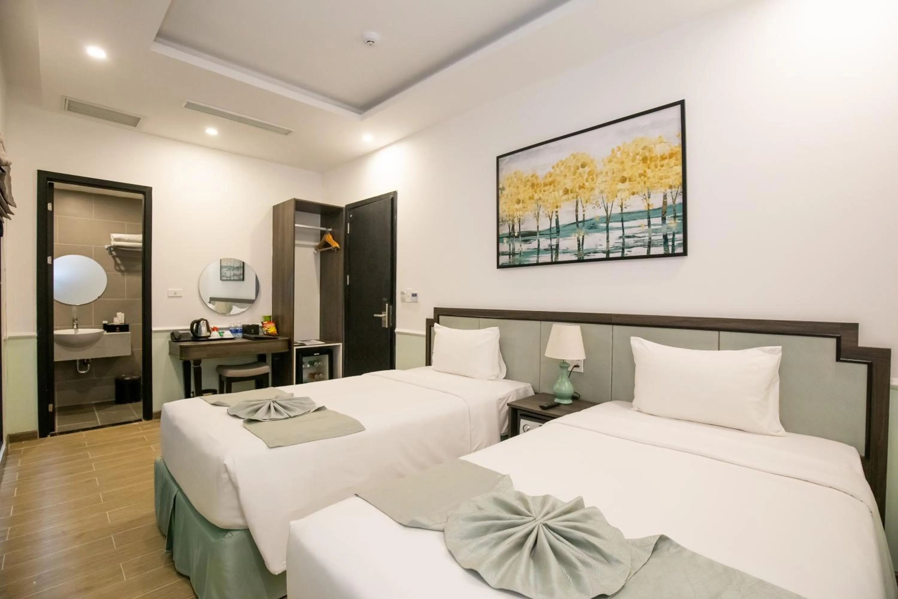 Bed in Paralia Khem Beach Phu Quoc Hotel