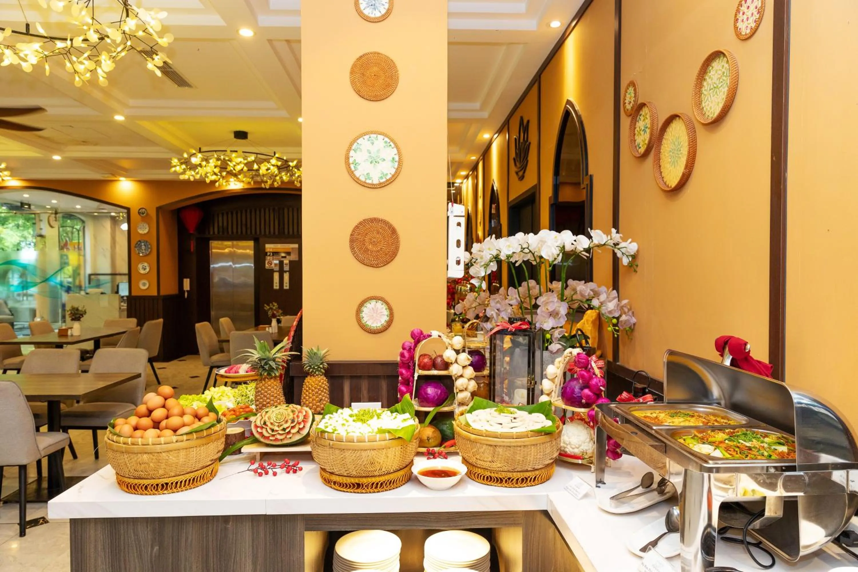 Breakfast in Paralia Khem Beach Phu Quoc Hotel