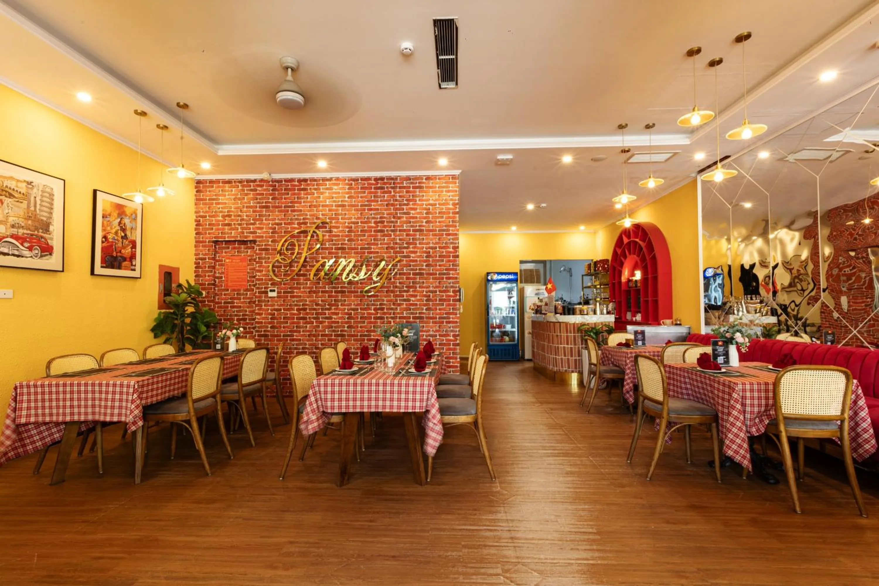 Food and drinks in Paralia Khem Beach Phu Quoc Hotel