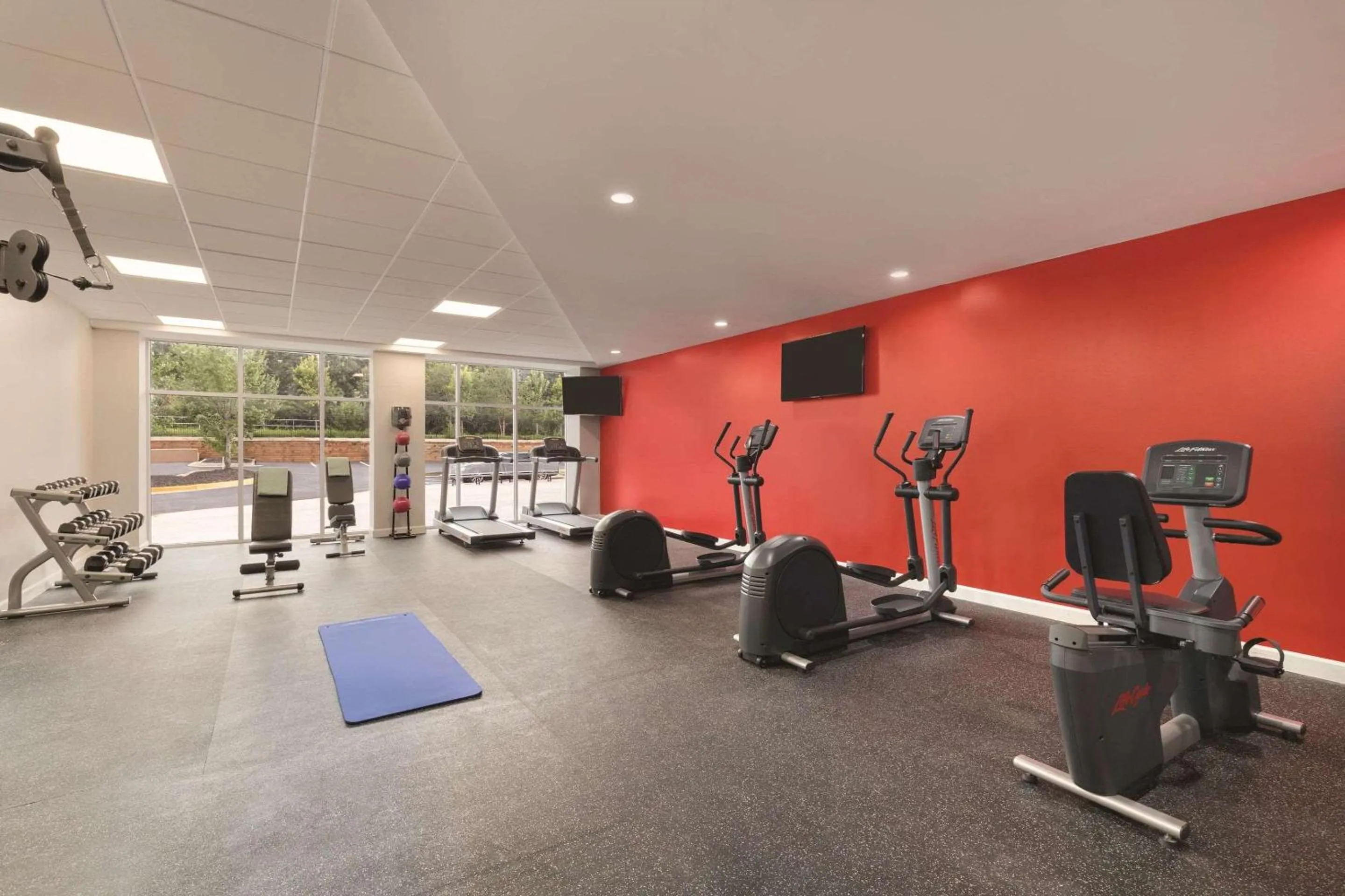 Fitness centre/facilities in Radisson Hotel Atlanta Airport