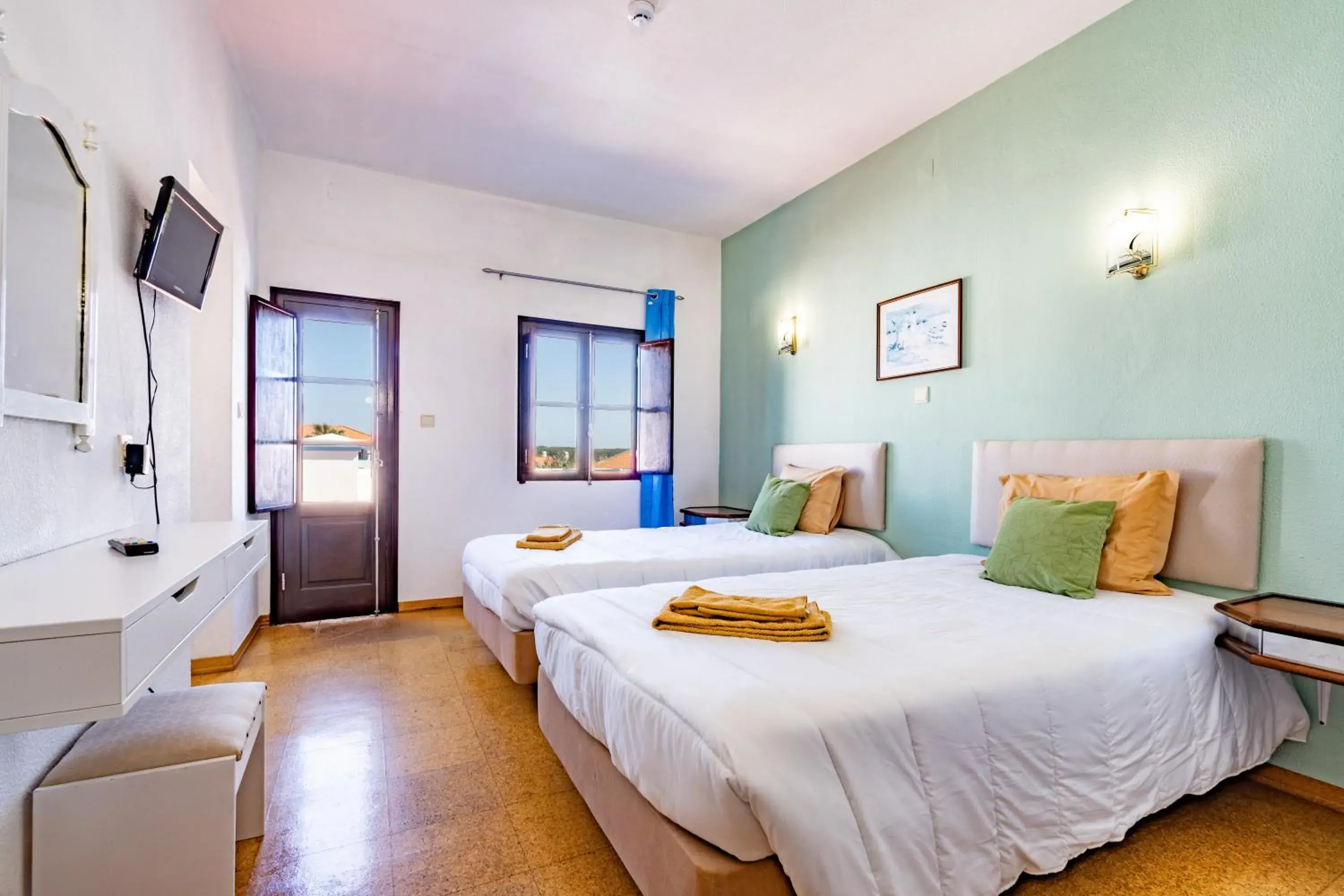 Twin Room in Quinta das Varandas by Umbral Twin Room in Quinta das Varandas by Umbral