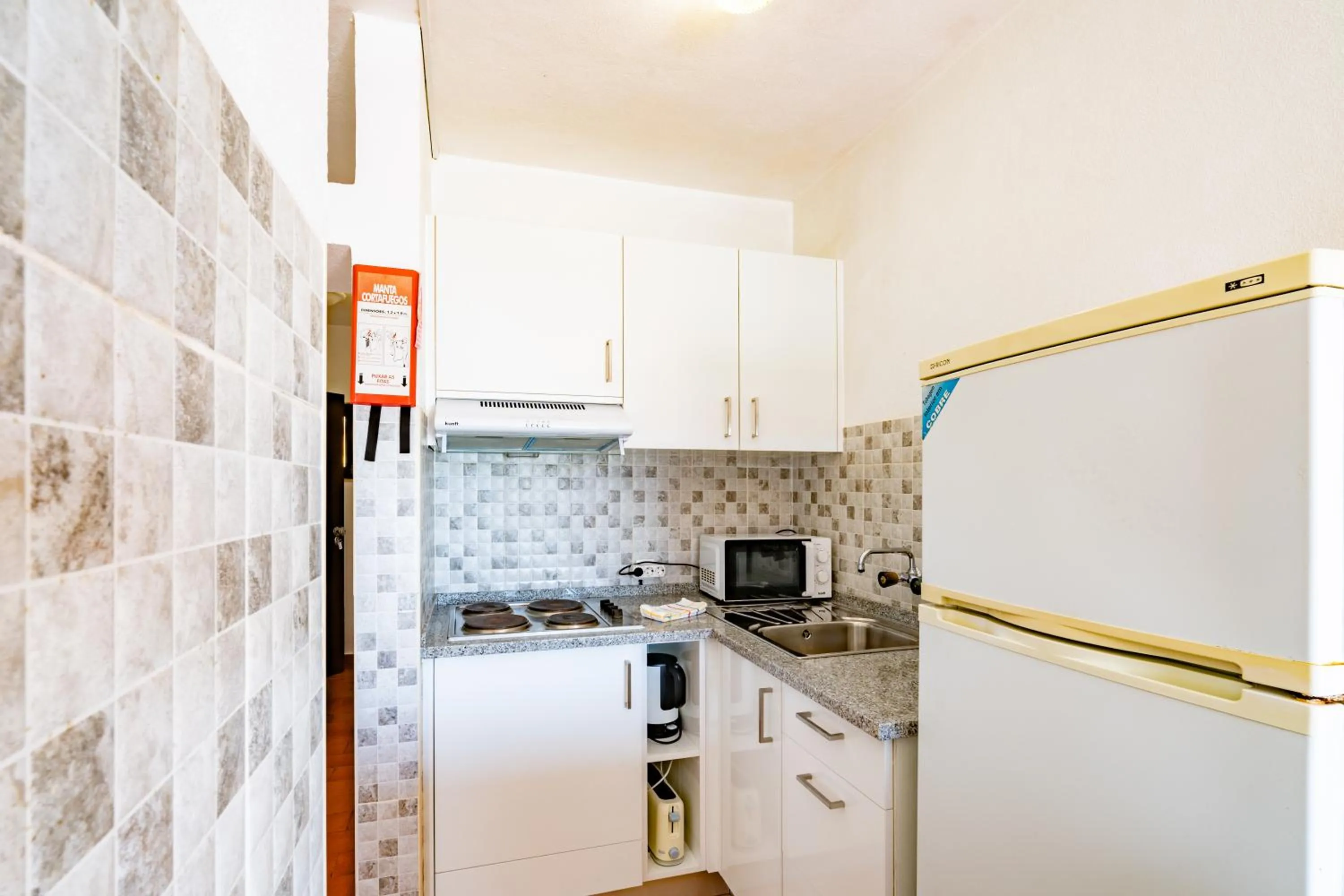 Kitchen or kitchenette in Quinta das Varandas by Umbral