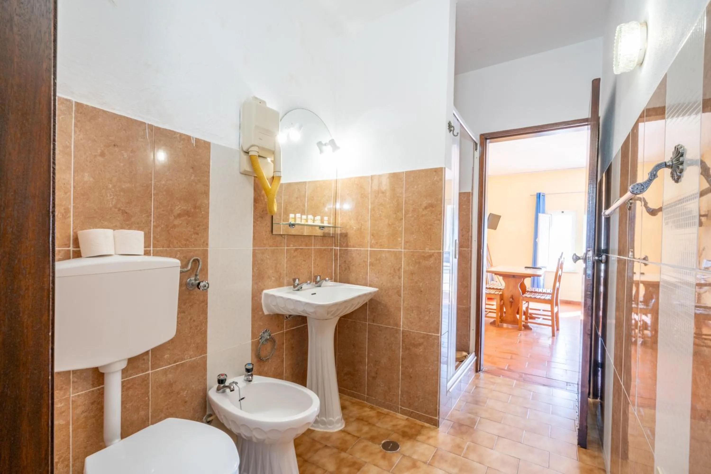 Bathroom in Quinta das Varandas by Umbral