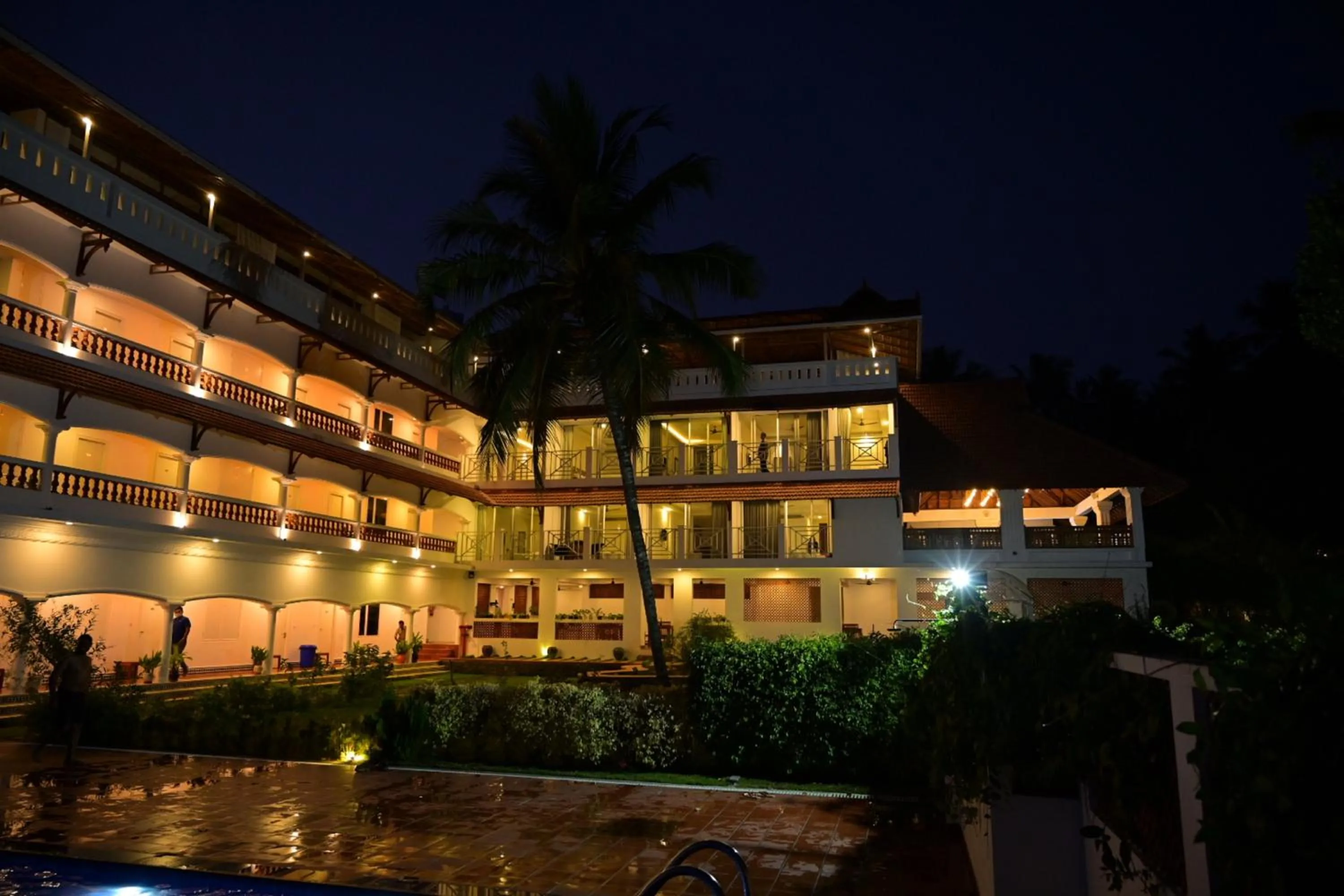 Night in Aadisaktthi Leisure Resort, Kovalam