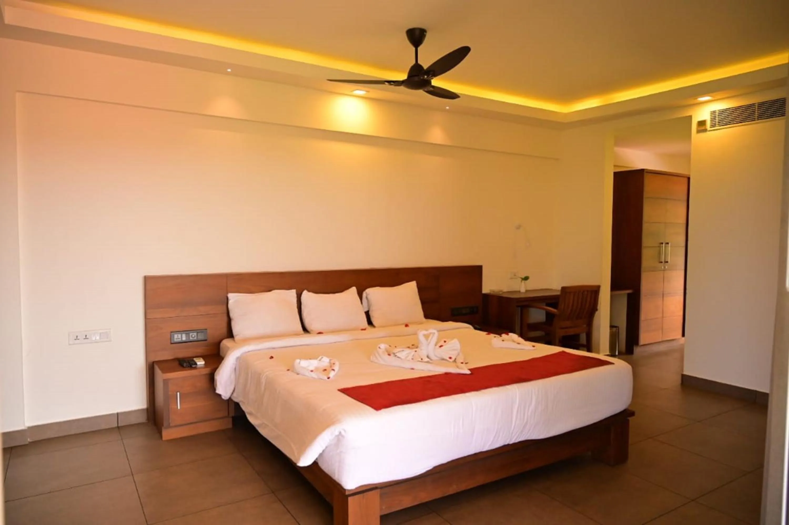 Bedroom, Bed in Aadisaktthi Leisure Resort, Kovalam