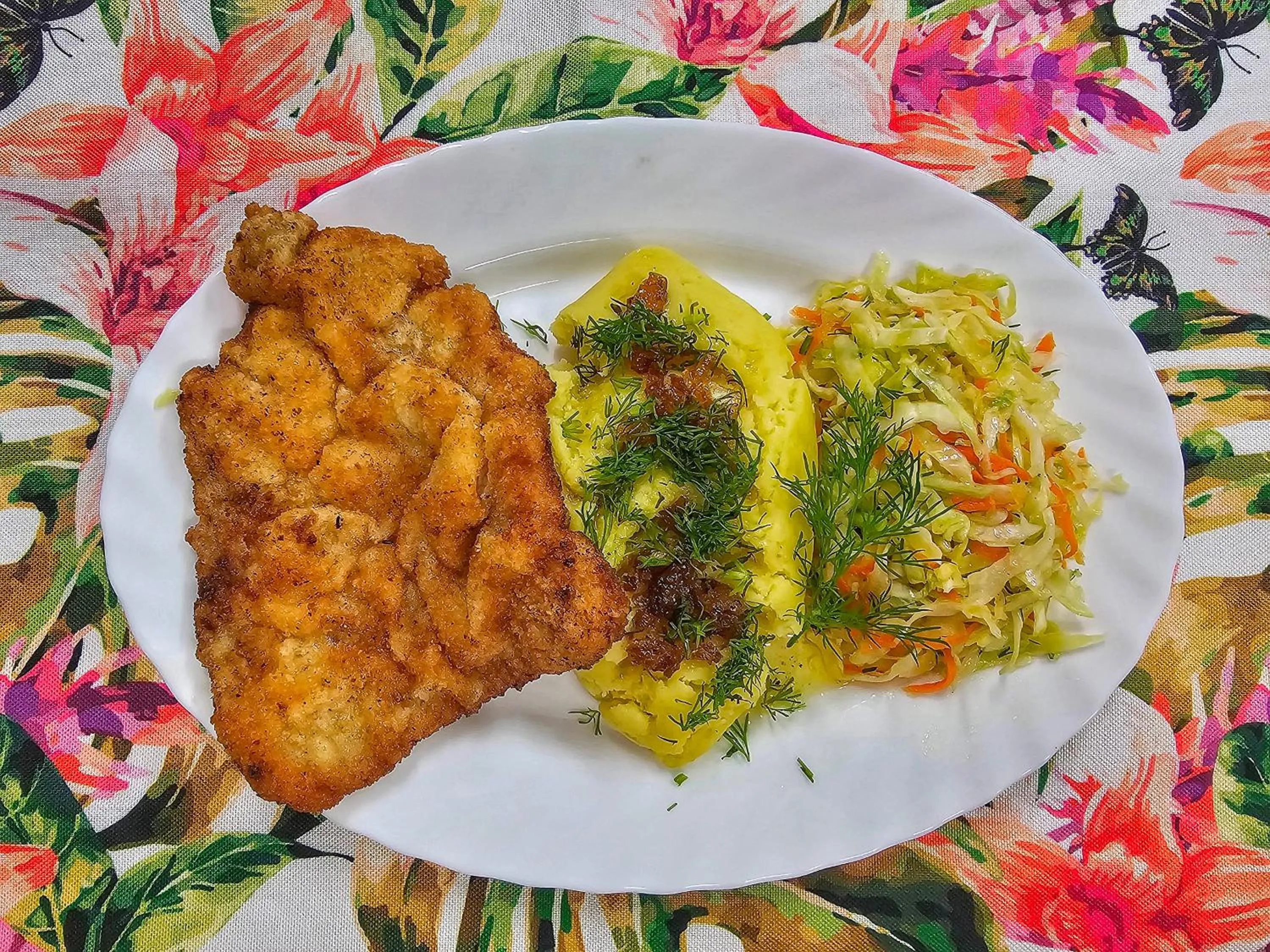 Restaurant/places to eat in Hotel Eden 24h