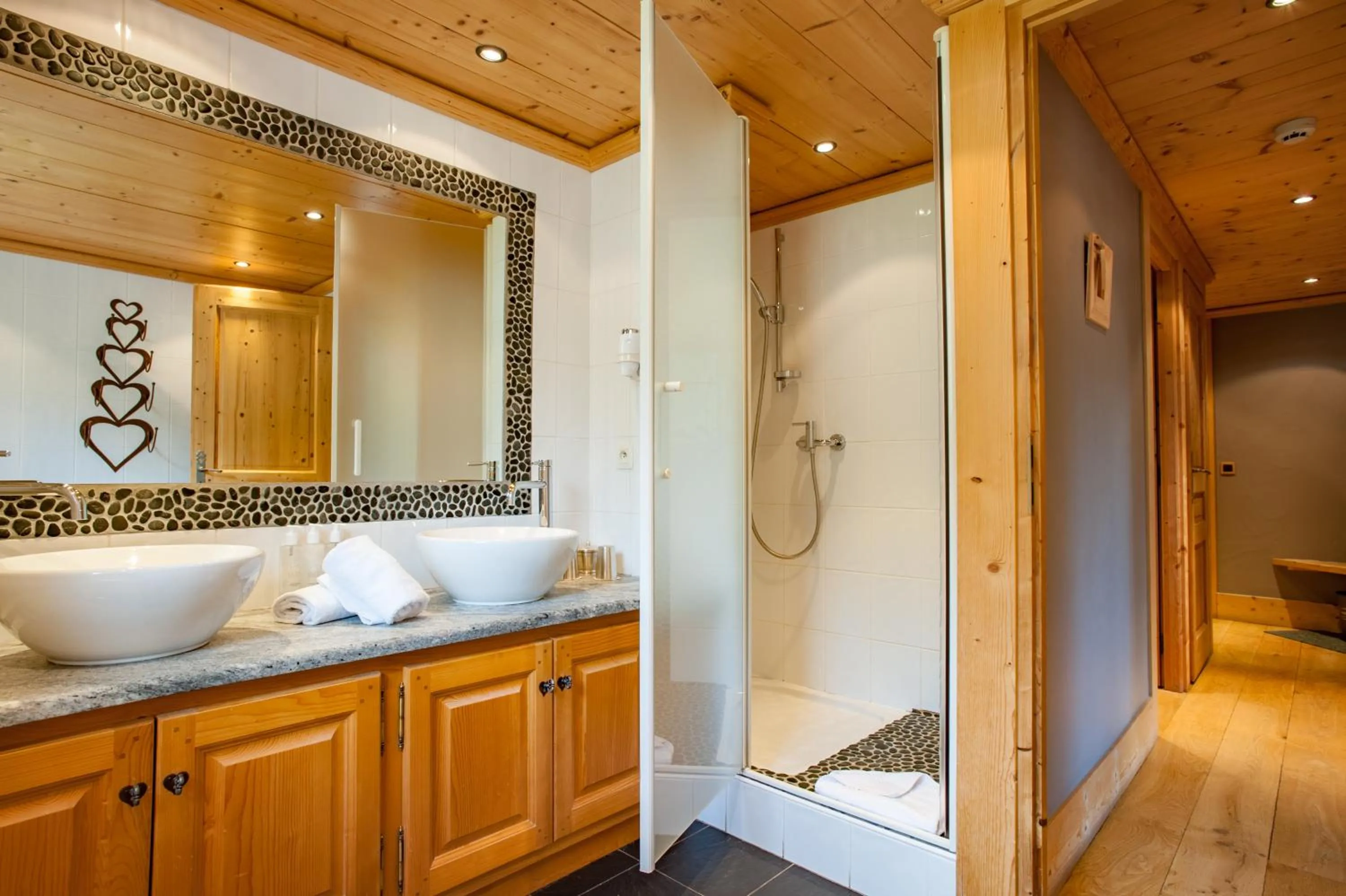 Shower in Chalet-Hôtel Hermitage