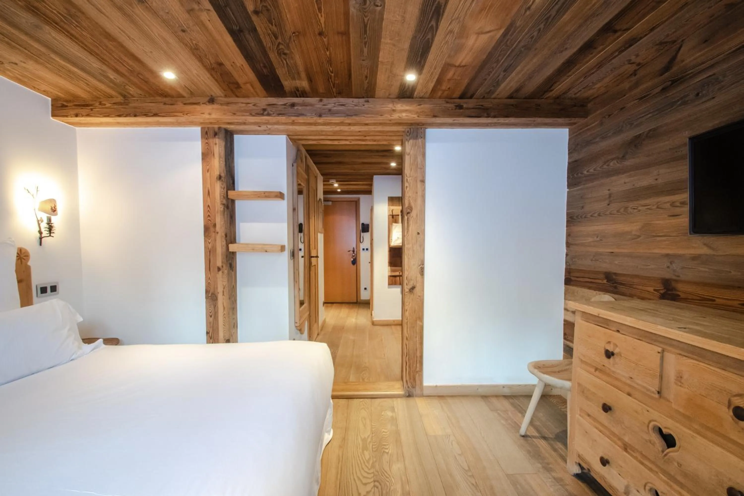 Bed in Chalet-Hôtel Hermitage