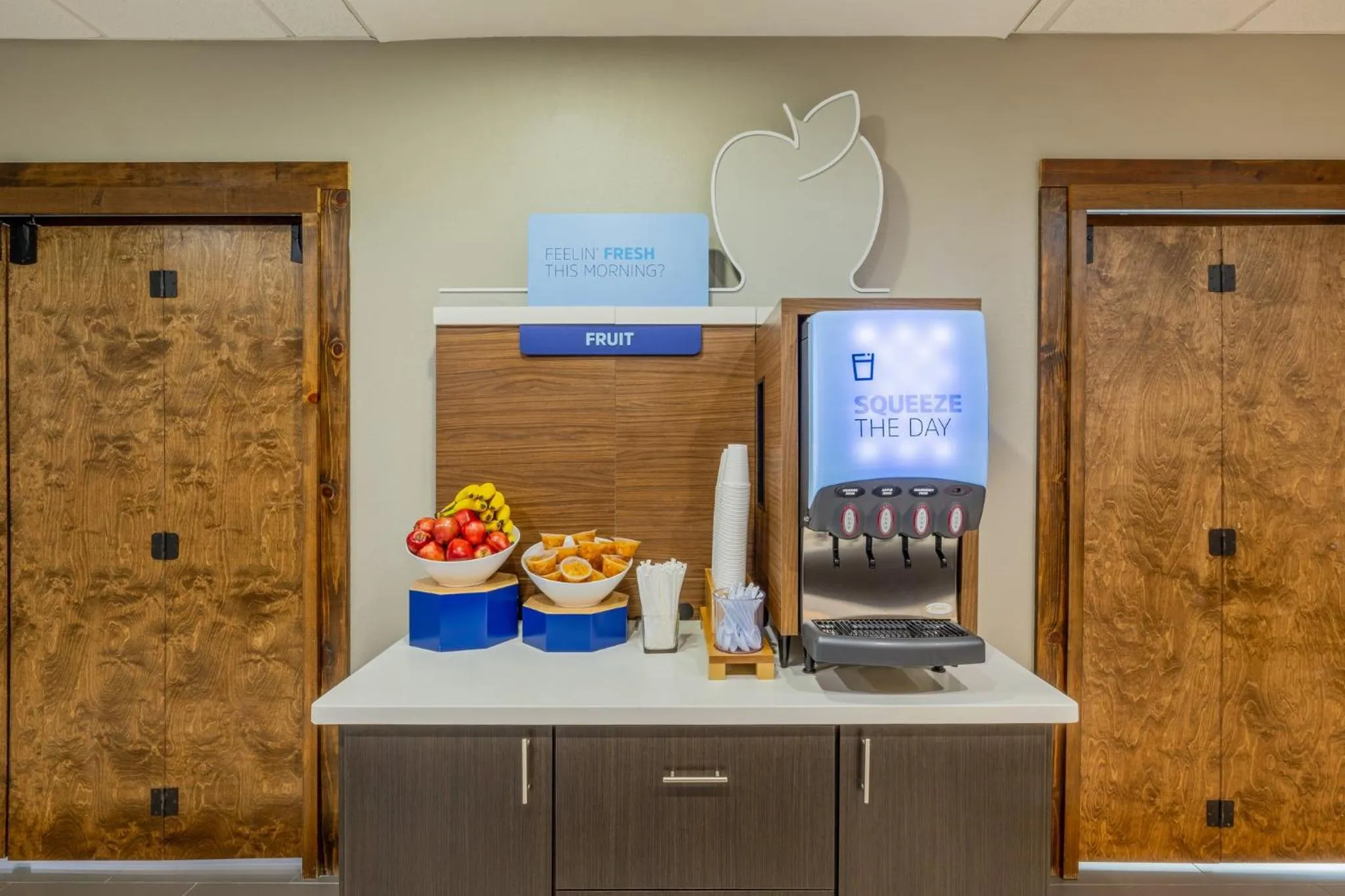 Restaurant/places to eat in Holiday Inn Express & Suites Lindale - Tyler by IHG