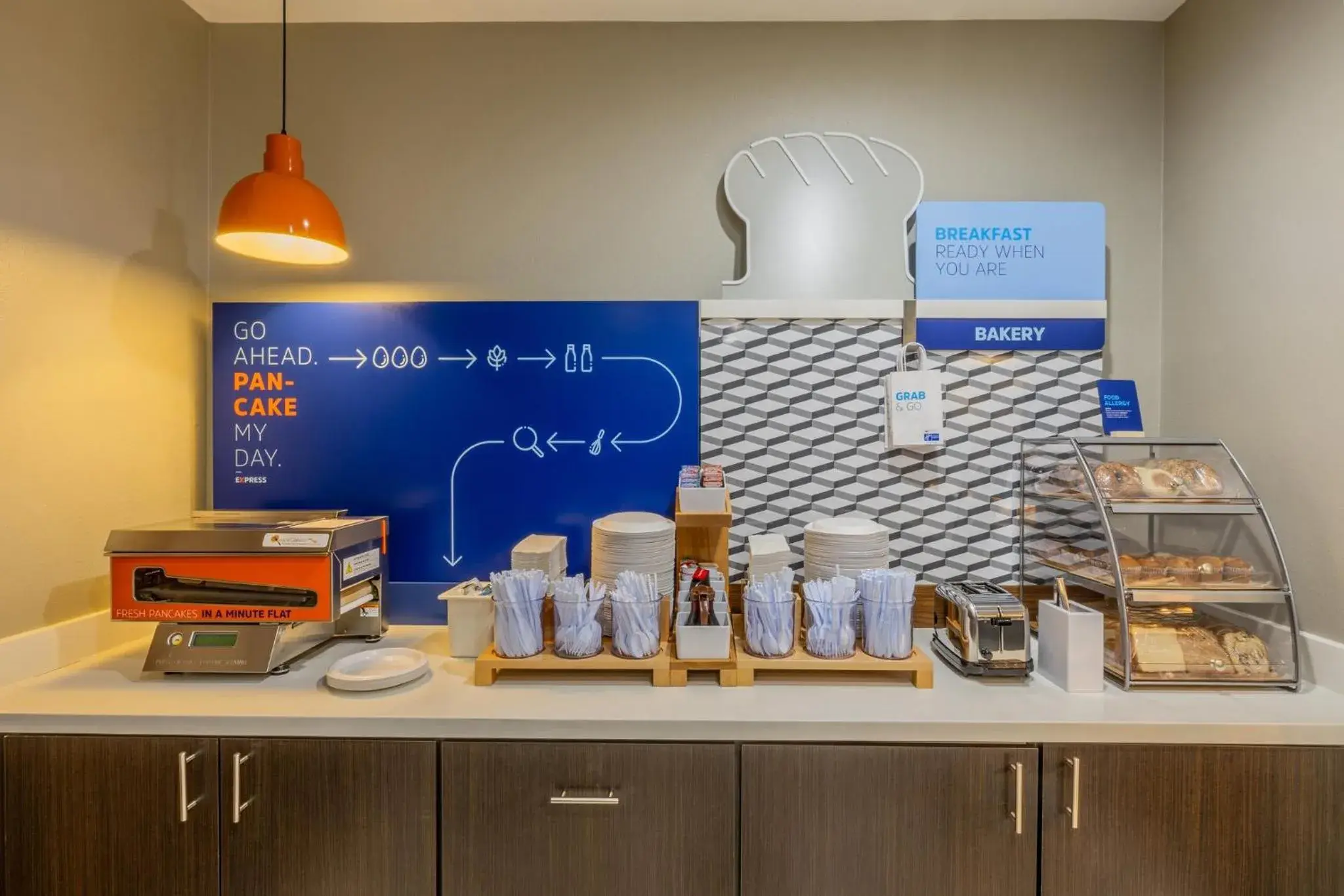 Restaurant/places to eat in Holiday Inn Express & Suites Lindale - Tyler by IHG Restaurant/places to eat in Holiday Inn Express & Suites Lindale - Tyler by IHG