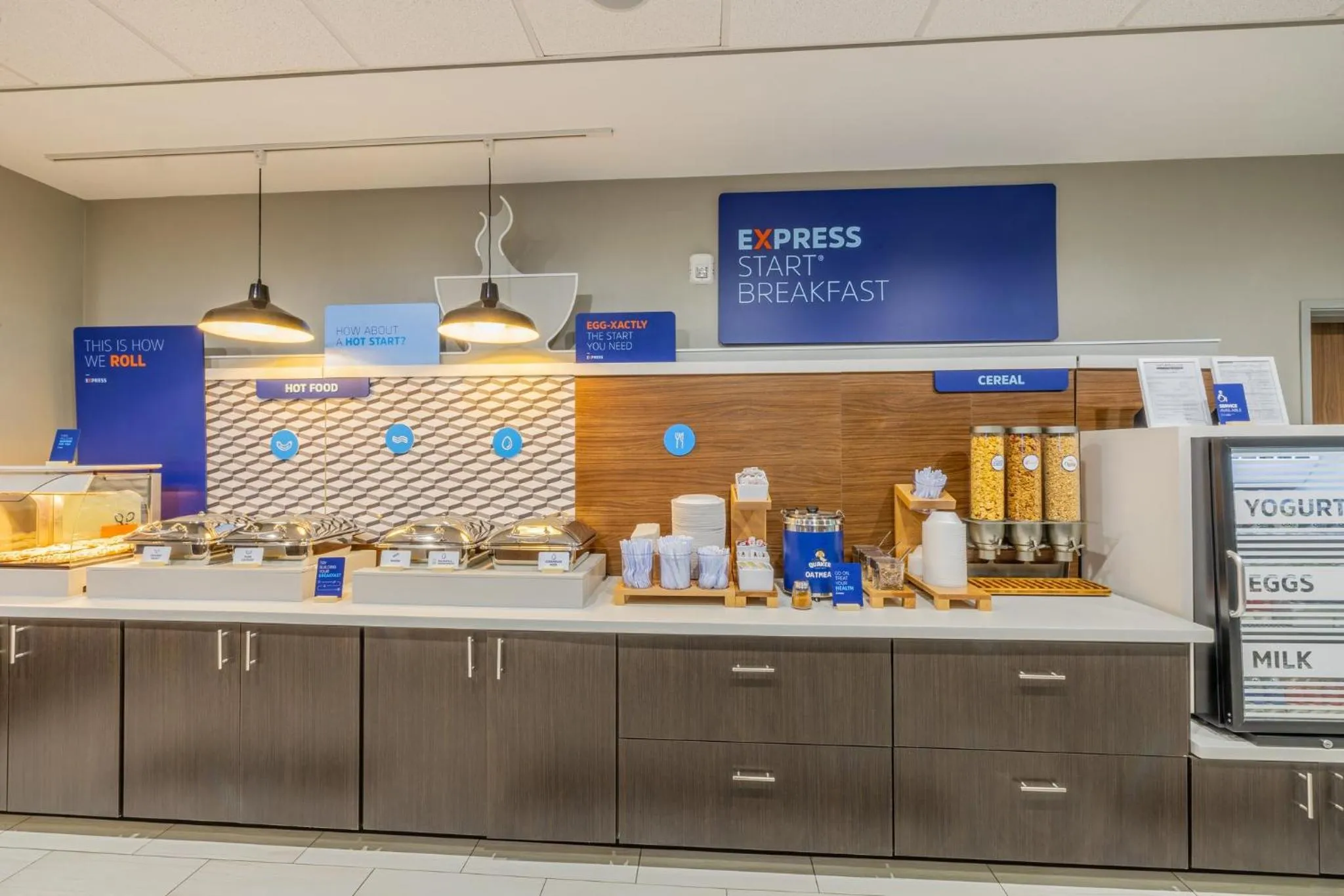 Breakfast in Holiday Inn Express & Suites Lindale - Tyler by IHG