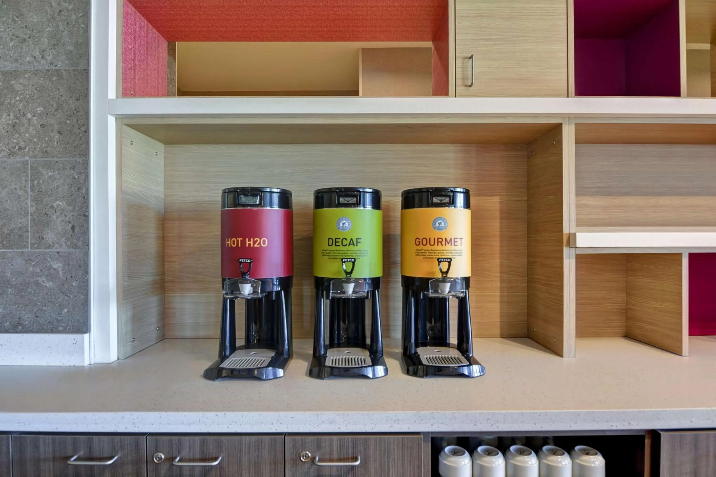 Restaurant/places to eat in Home2 Suites Williston Burlington, Vt